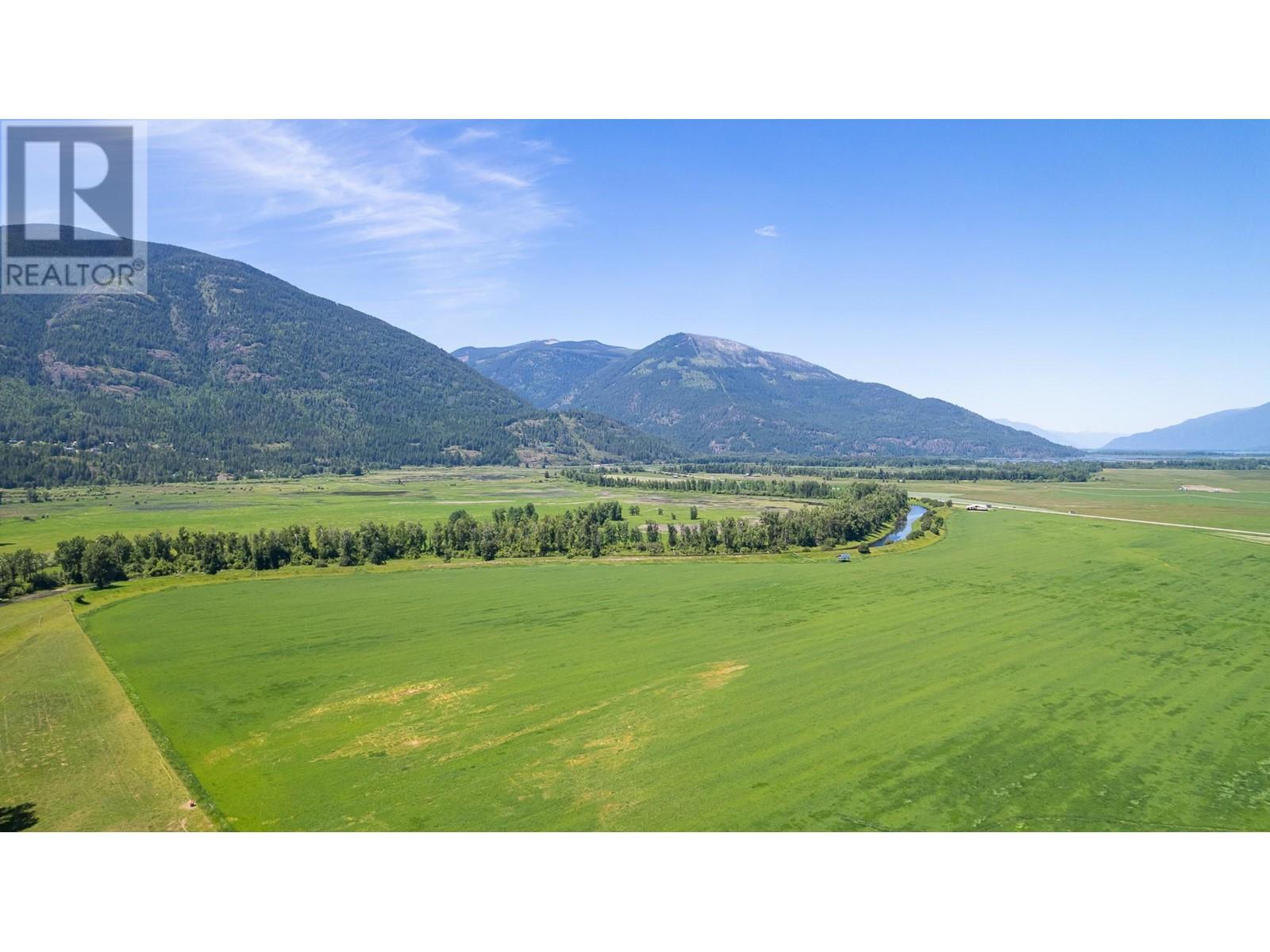 1680 Nicks Island  N Road, Creston, British Columbia  V0B 1G8 - Photo 24 - 10335280