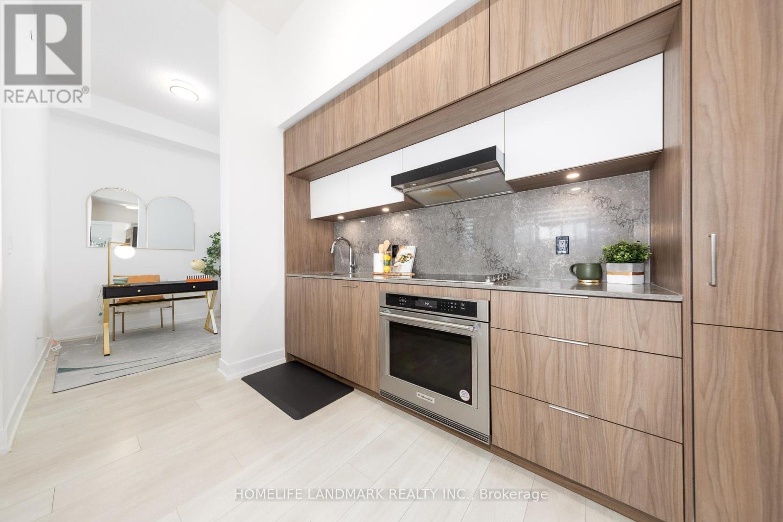 1532 - 25 Adra Grado Way, Toronto, Ontario  M2J 0H6 - Photo 6 - C12193148