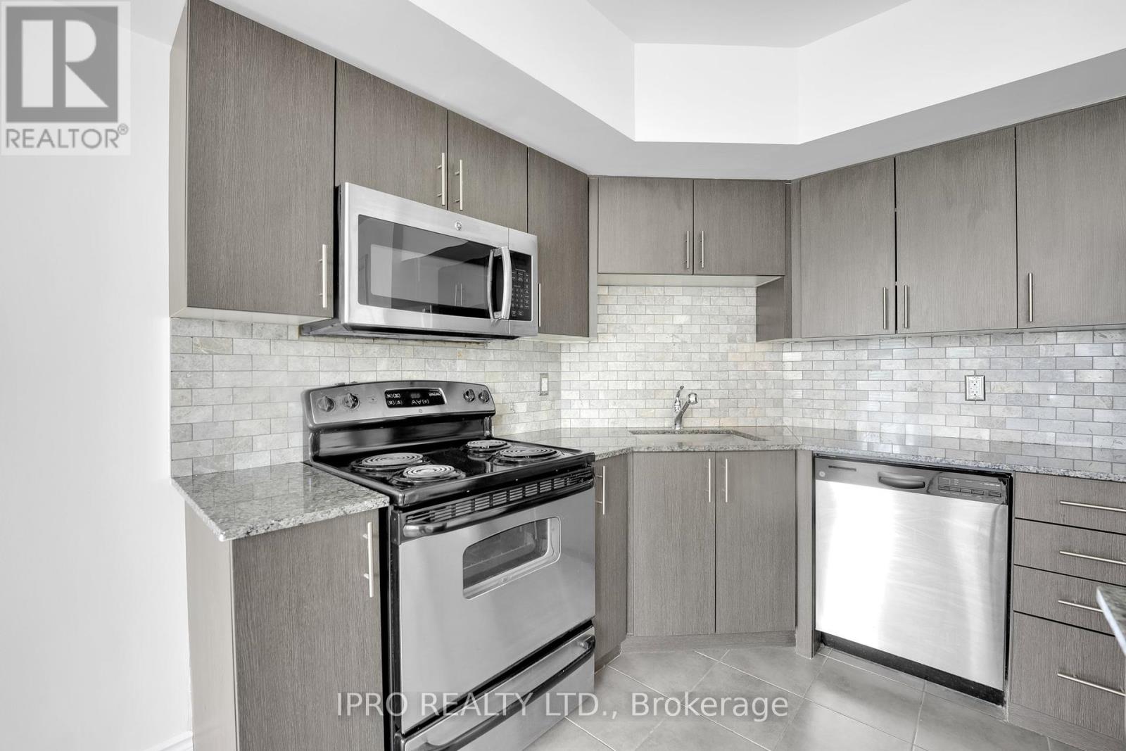 101 - 5001 Corporate Drive, Burlington, Ontario  L7L 0H5 - Photo 7 - W12190145