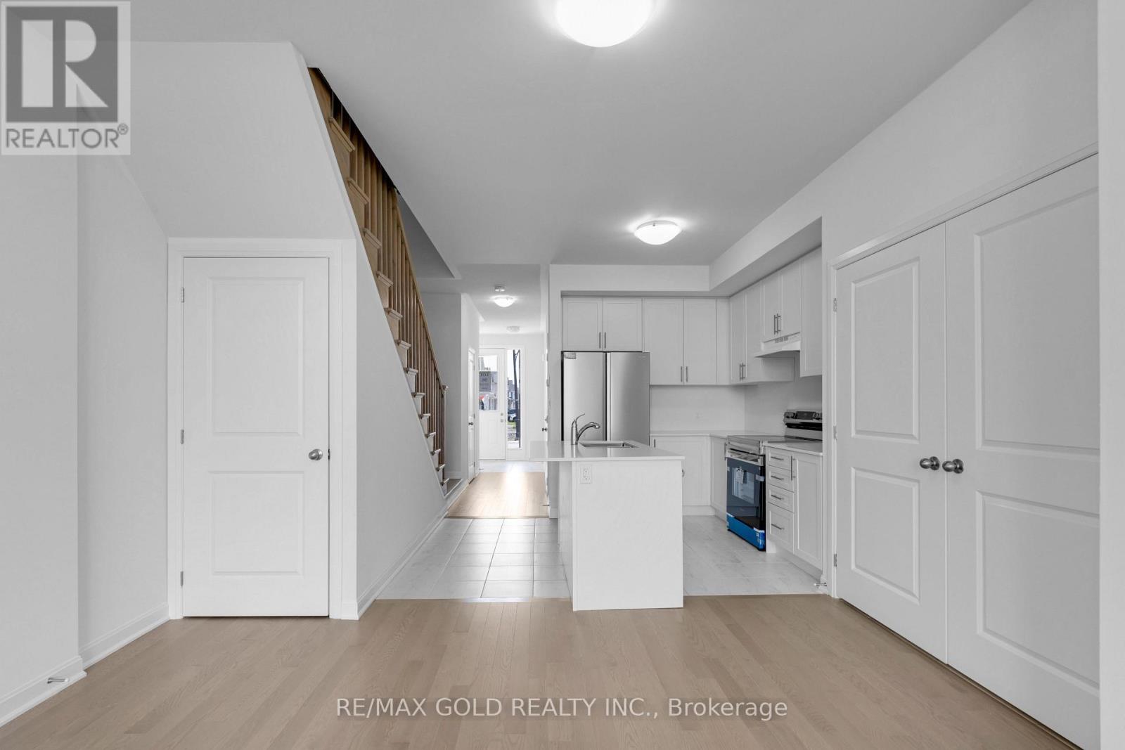 102 Golf Links Drive, Loyalist (Bath), Ontario  K0H 1G0 - Photo 13 - X11985627