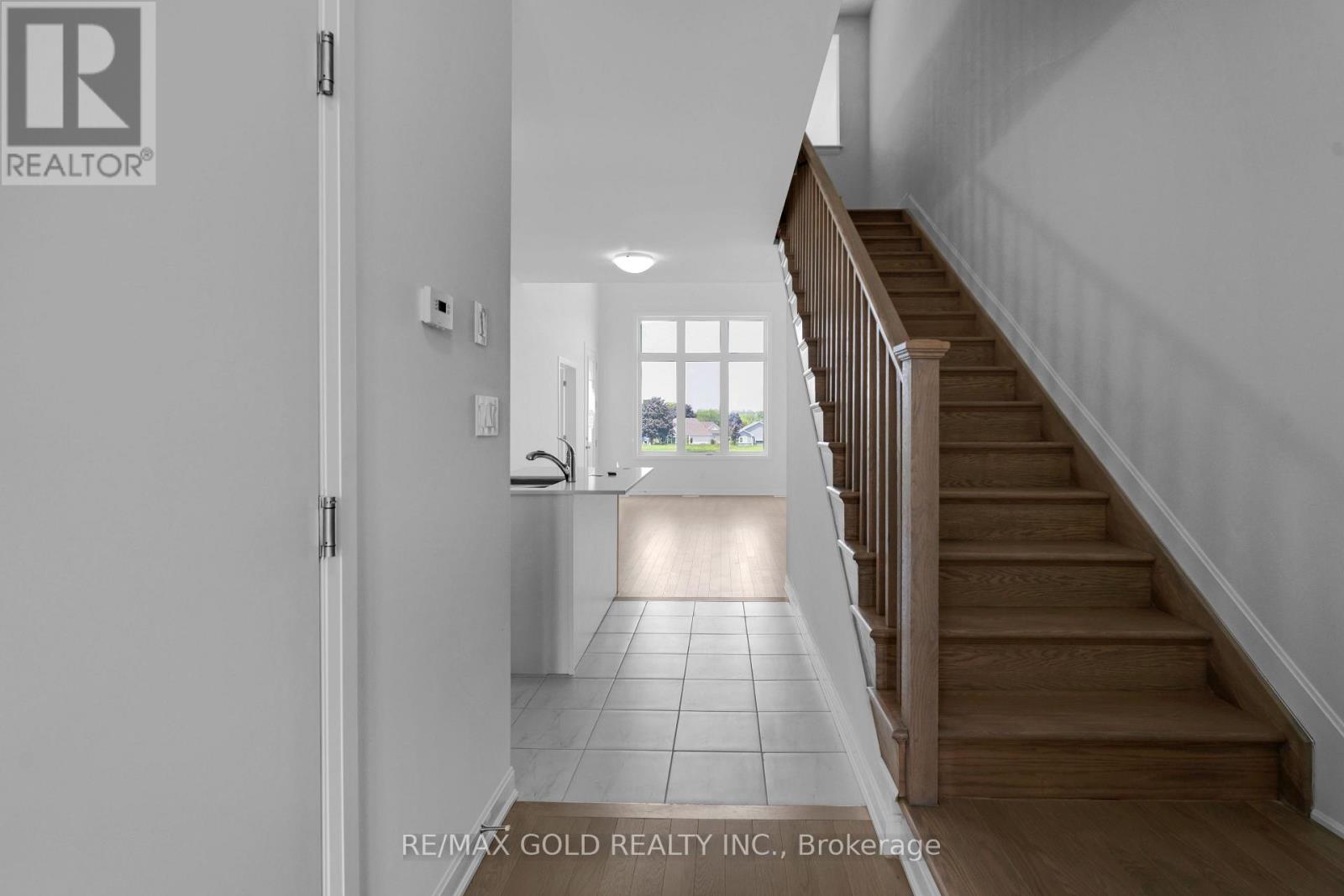 102 Golf Links Drive, Loyalist (Bath), Ontario  K0H 1G0 - Photo 7 - X11985627