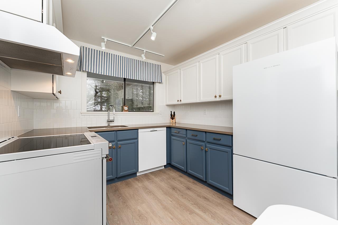 202 1520 Vidal Street, White Rock, British Columbia  V4B 3T7 - Photo 16 - R3013030