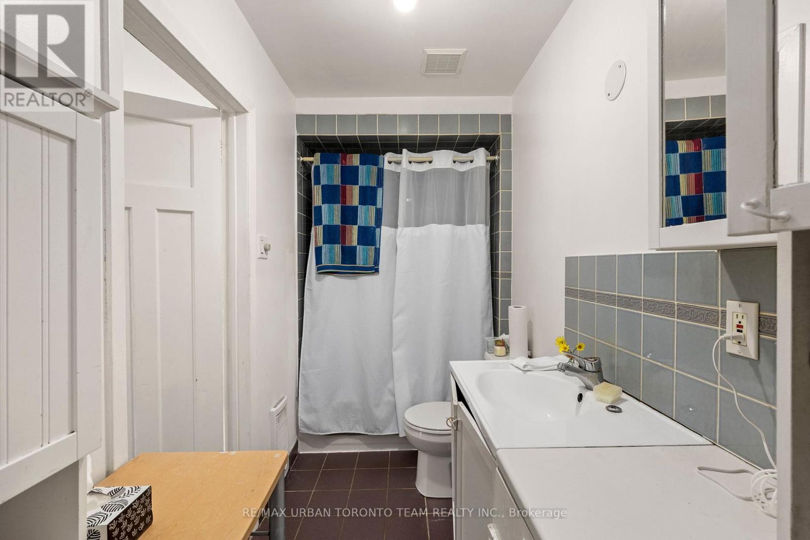 9 Percy Street, Toronto, Ontario  M5A 3M7 - Photo 23 - C12208053