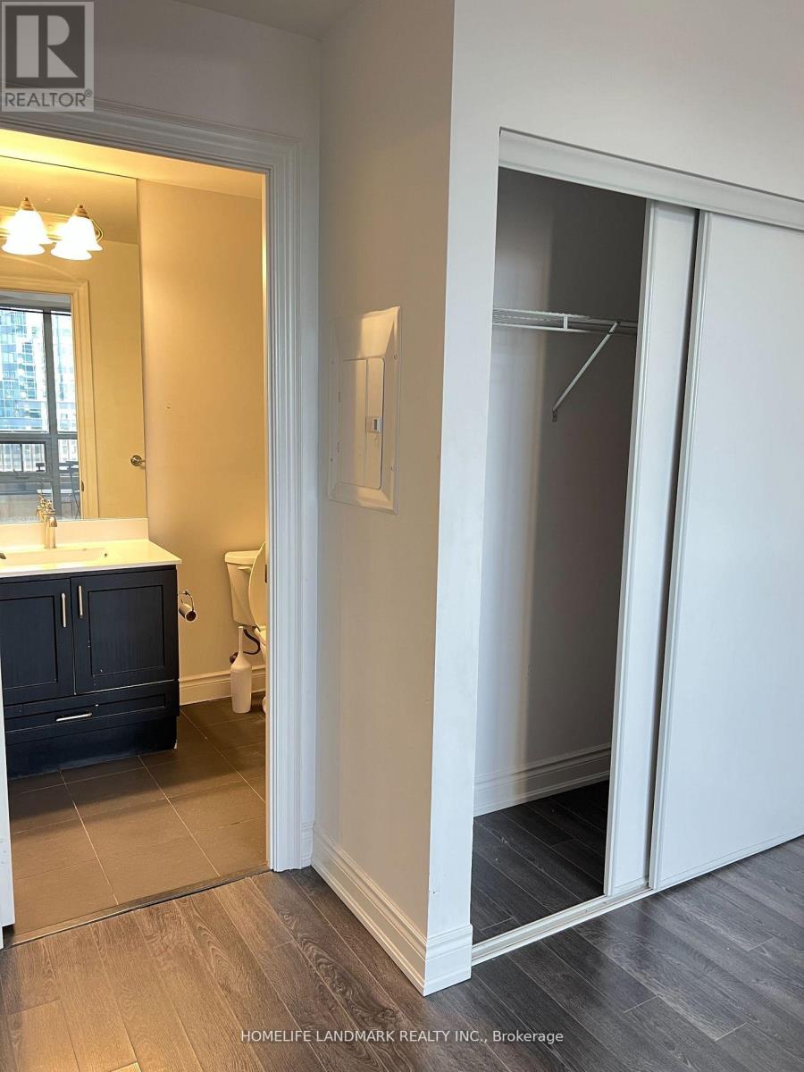 715 - 89 South Town Centre Boulevard, Markham, Ontario  L6G 0E8 - Photo 11 - N12208034