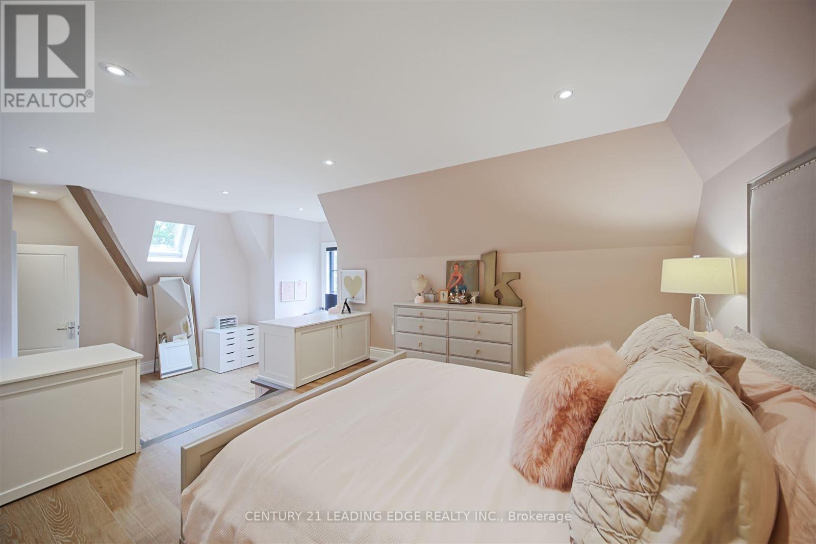 9 Sandpiper Court, Toronto (Parkwoods-Donalda), Ontario  M3A 3G7 - Photo 34 - C12200633