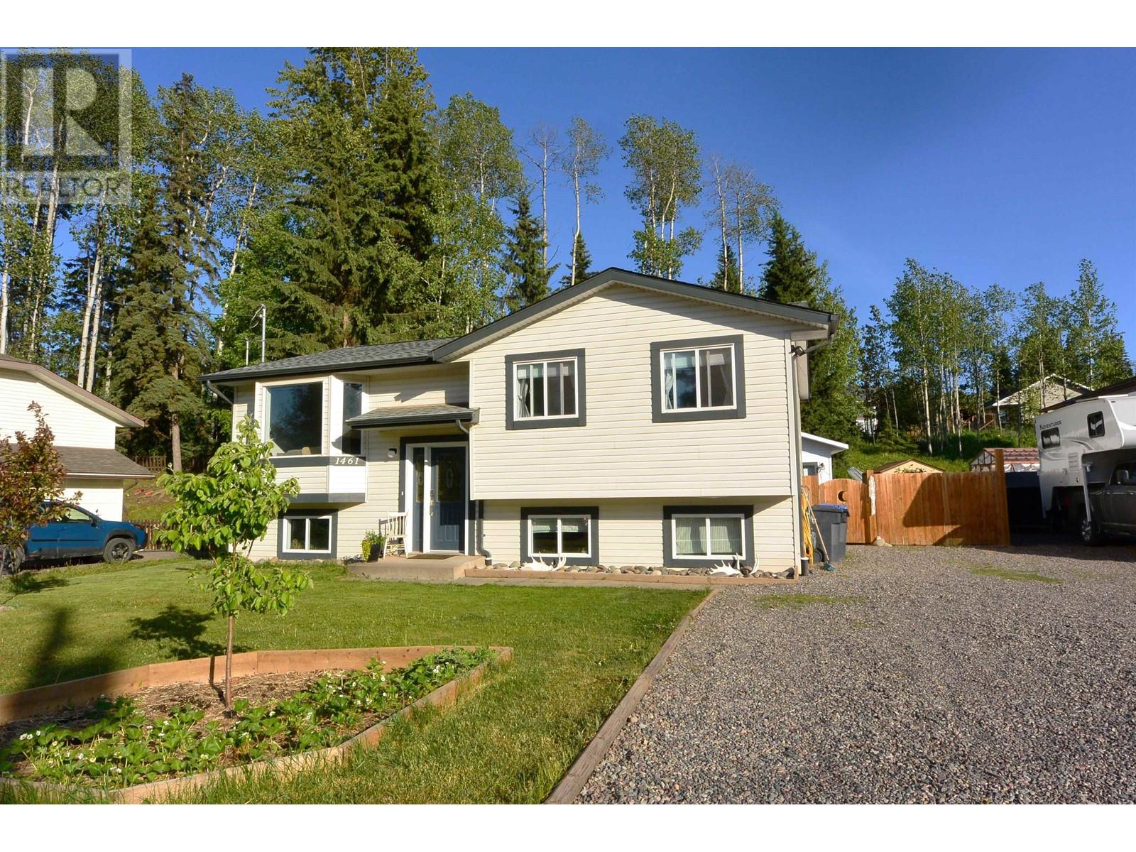 1461 Willow Street, Telkwa, British Columbia  V0J 2X0 - Photo 1 - R3013218