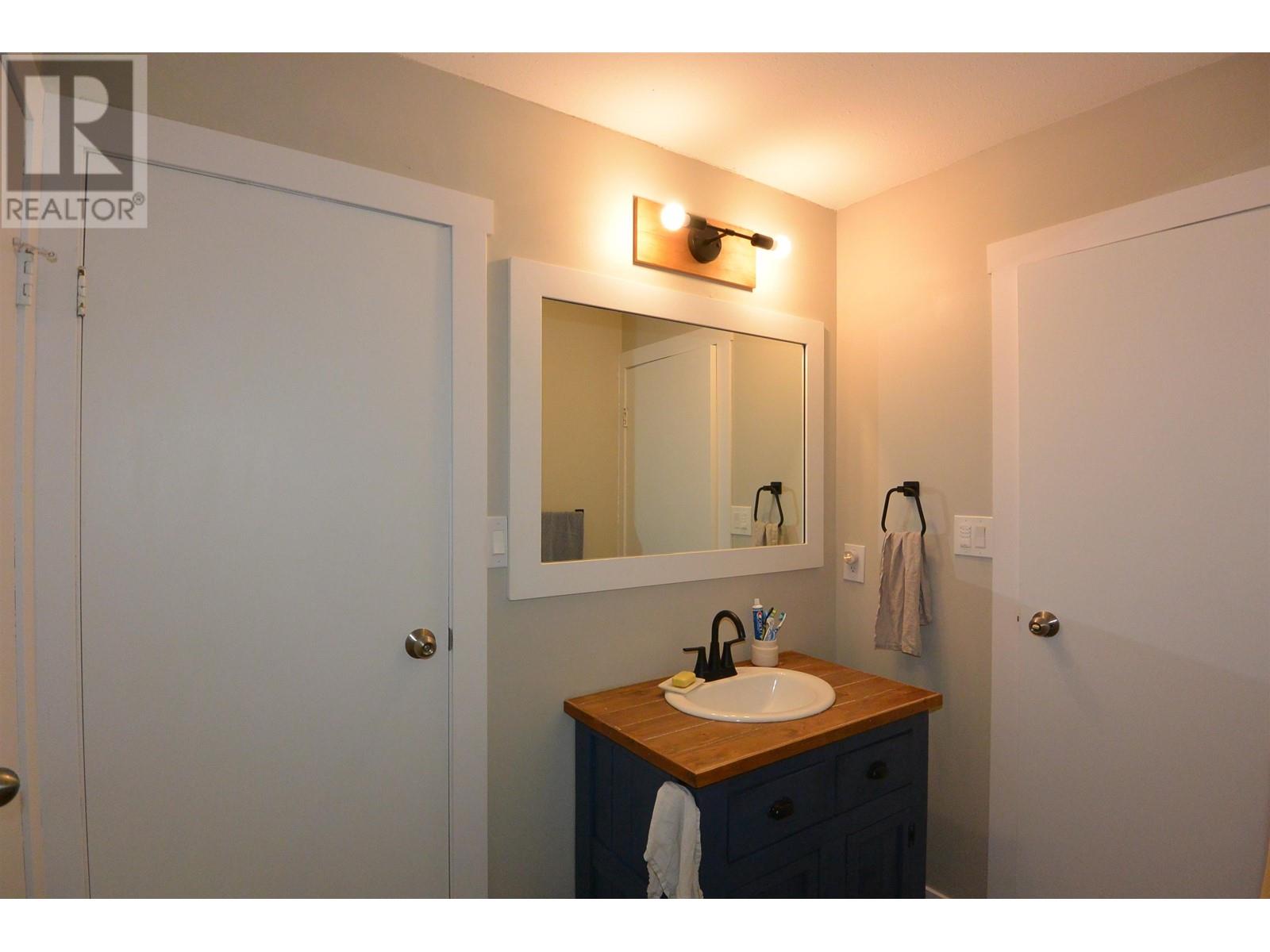 1461 Willow Street, Telkwa, British Columbia  V0J 2X0 - Photo 14 - R3013218