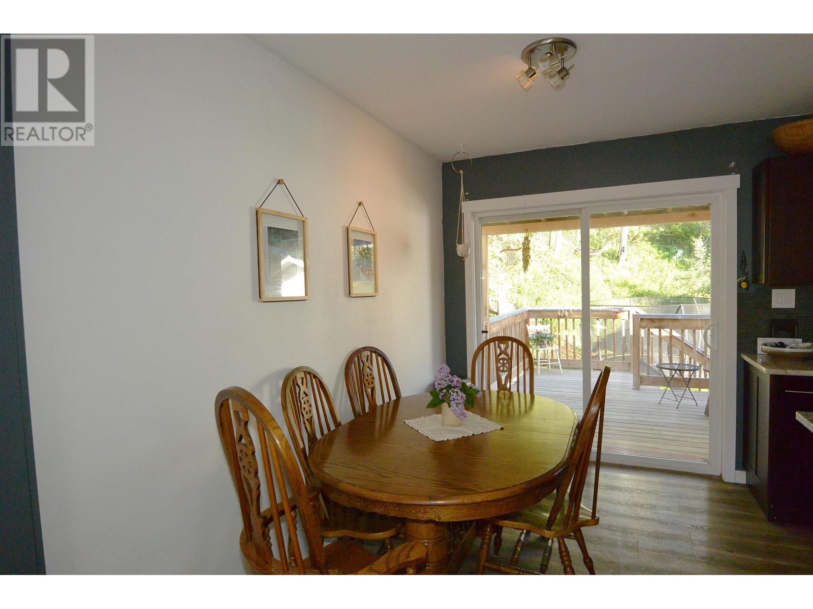 1461 Willow Street, Telkwa, British Columbia  V0J 2X0 - Photo 10 - R3013218