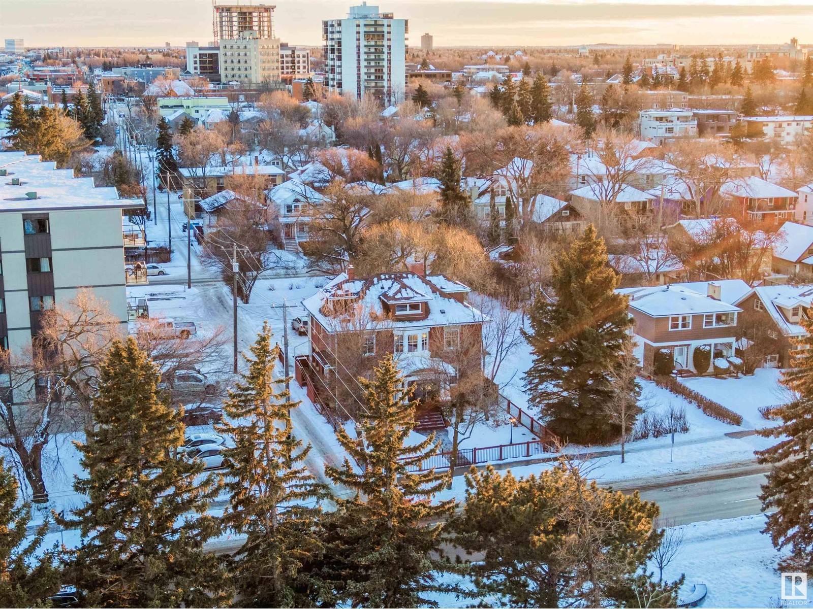 10417 Saskatchewan Dr Nw, Edmonton, Alberta  T6E 4R8 - Photo 48 - E4418909