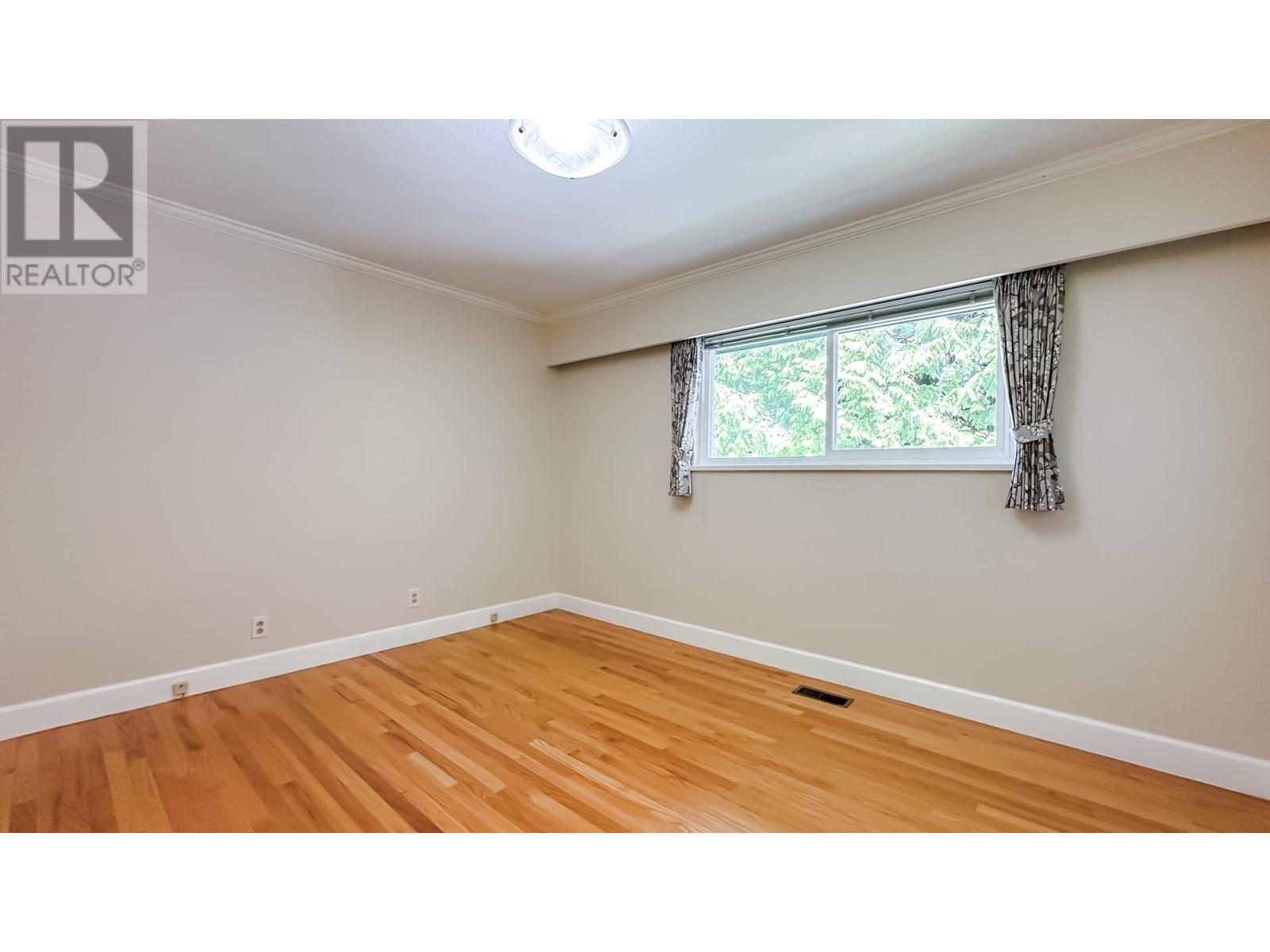 2704 Kilmarnock Crescent, North Vancouver, British Columbia  V7J 2Z5 - Photo 13 - R3013182