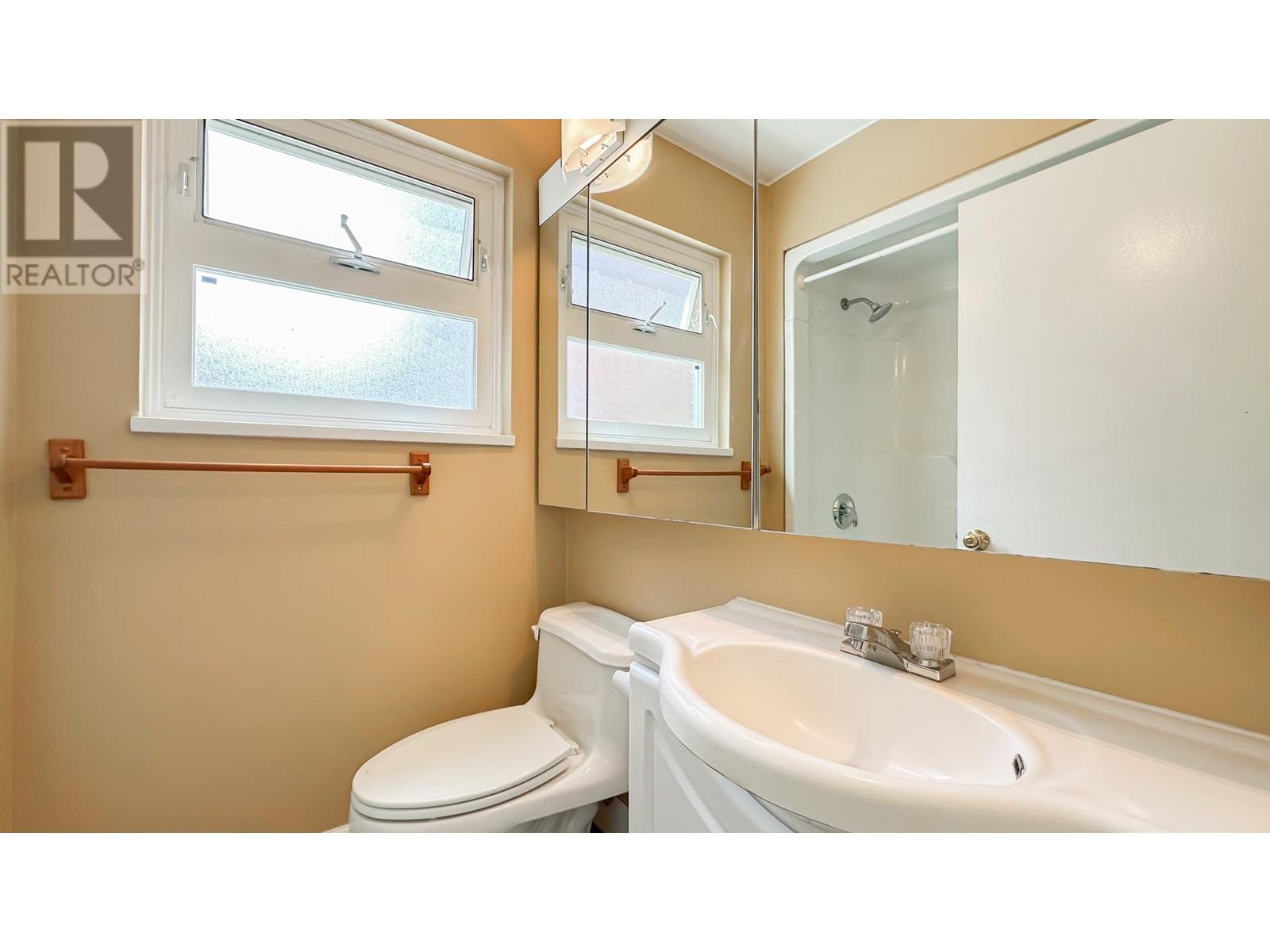 2704 Kilmarnock Crescent, North Vancouver, British Columbia  V7J 2Z5 - Photo 15 - R3013182