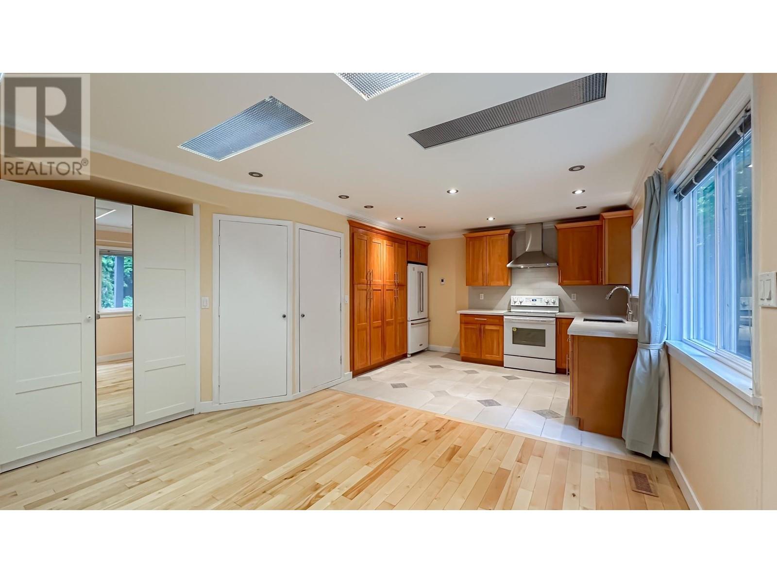 2704 Kilmarnock Crescent, North Vancouver, British Columbia  V7J 2Z5 - Photo 28 - R3013182