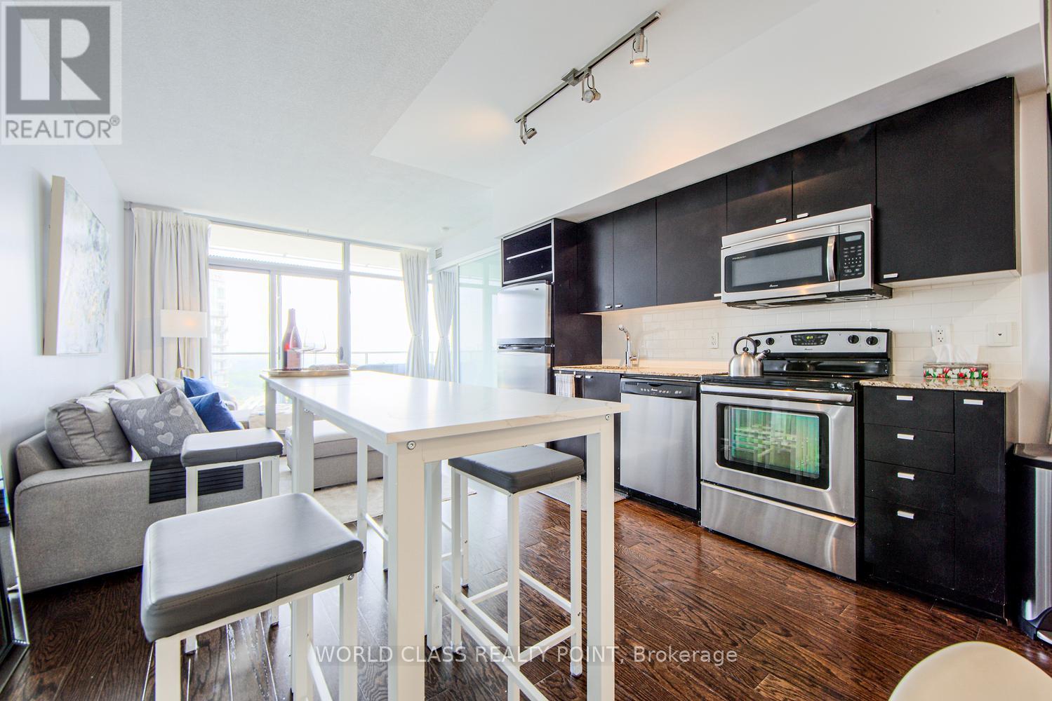 2402 - 103 The Queens Way, Toronto, Ontario  M6S 5B3 - Photo 10 - W12207207