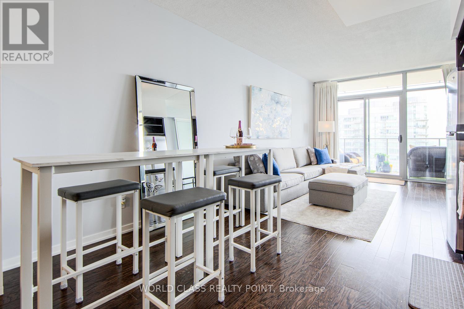2402 - 103 The Queens Way, Toronto, Ontario  M6S 5B3 - Photo 11 - W12207207