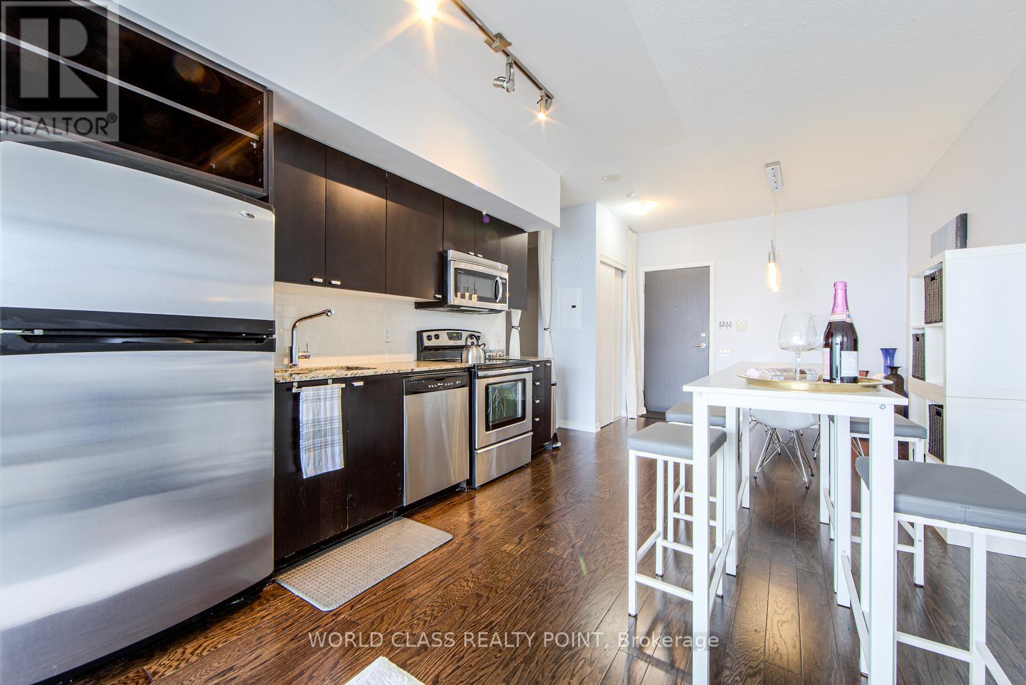2402 - 103 The Queens Way, Toronto, Ontario  M6S 5B3 - Photo 12 - W12207207