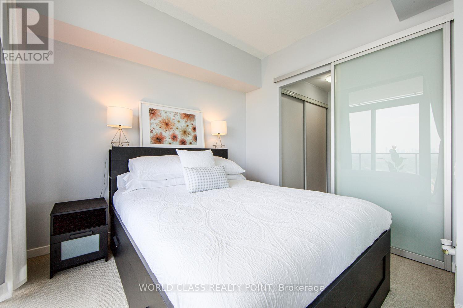 2402 - 103 The Queens Way, Toronto, Ontario  M6S 5B3 - Photo 20 - W12207207