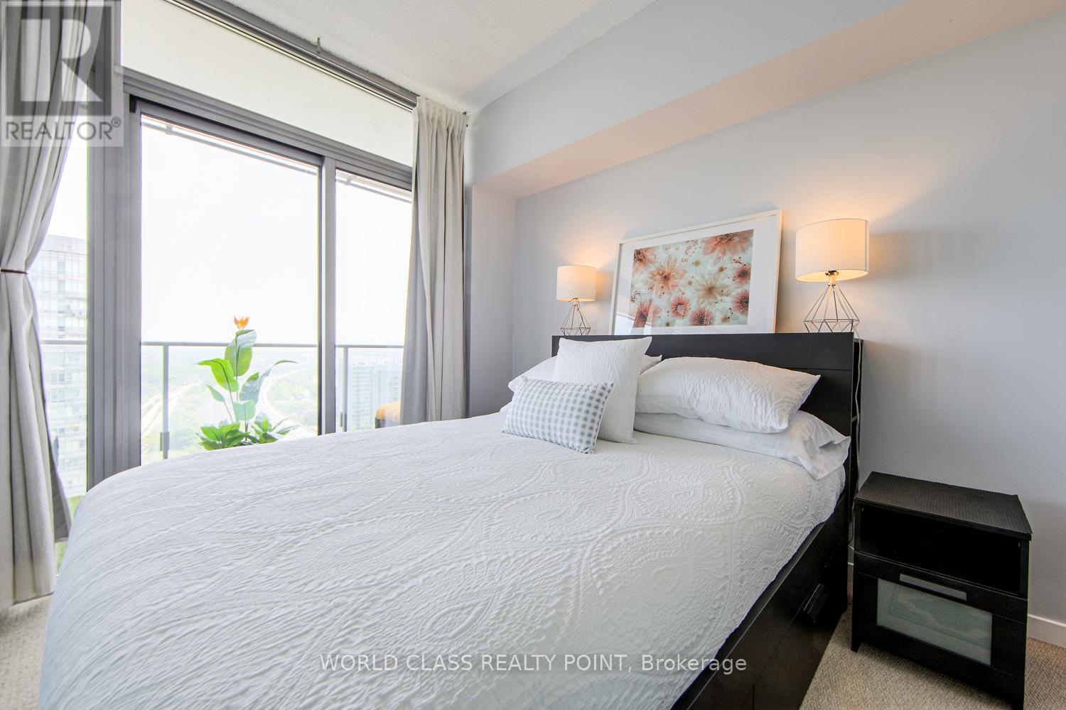 2402 - 103 The Queens Way, Toronto, Ontario  M6S 5B3 - Photo 21 - W12207207