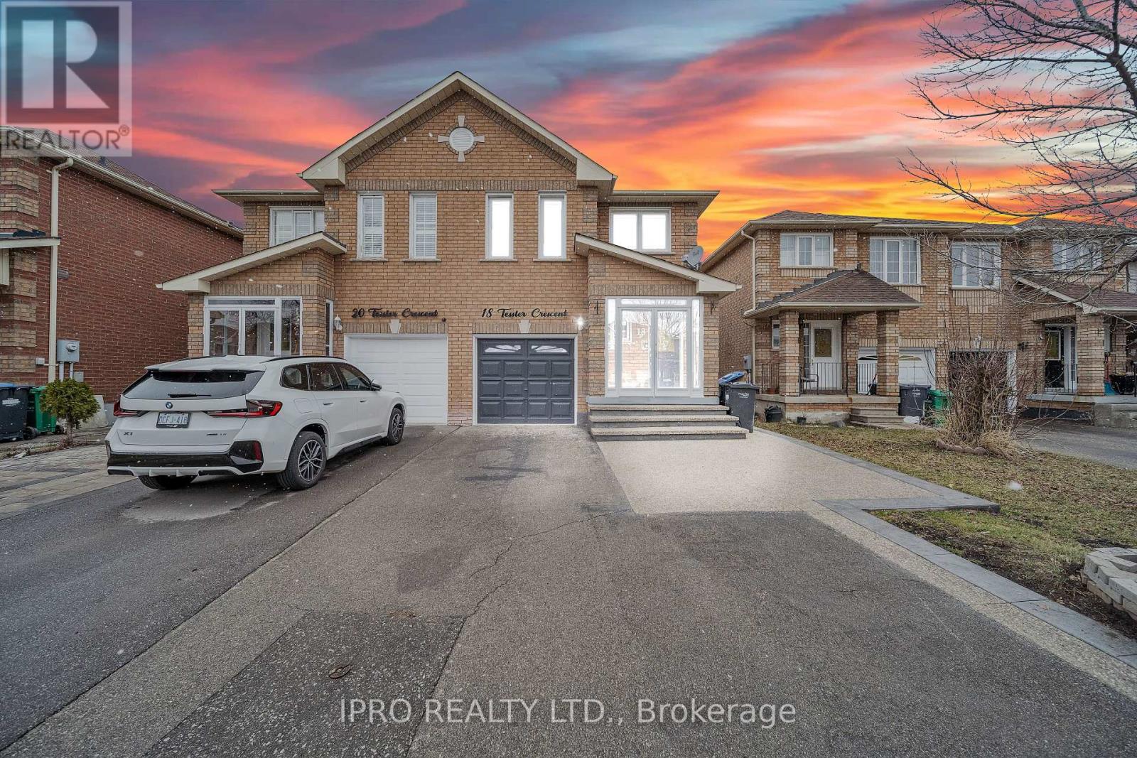 18 Tessler Crescent, Brampton, Ontario  L6X 4P8 - Photo 1 - W12208030