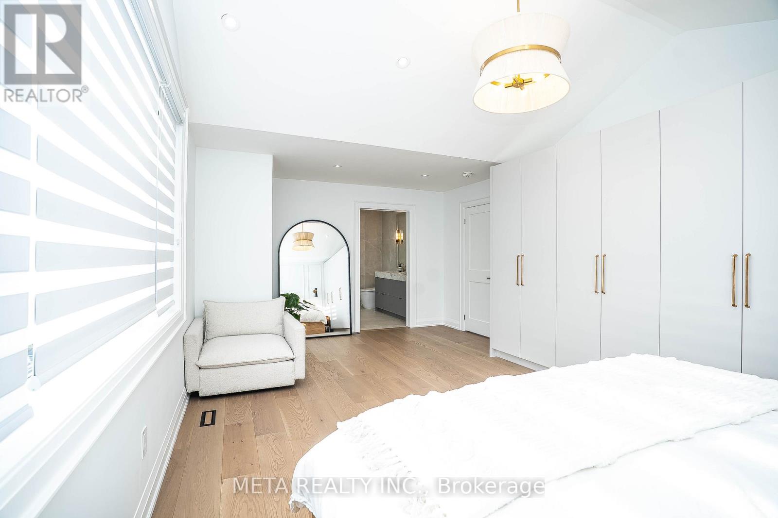 20 Shaver Avenue N, Toronto, Ontario  M9B 4N4 - Photo 21 - W12208031