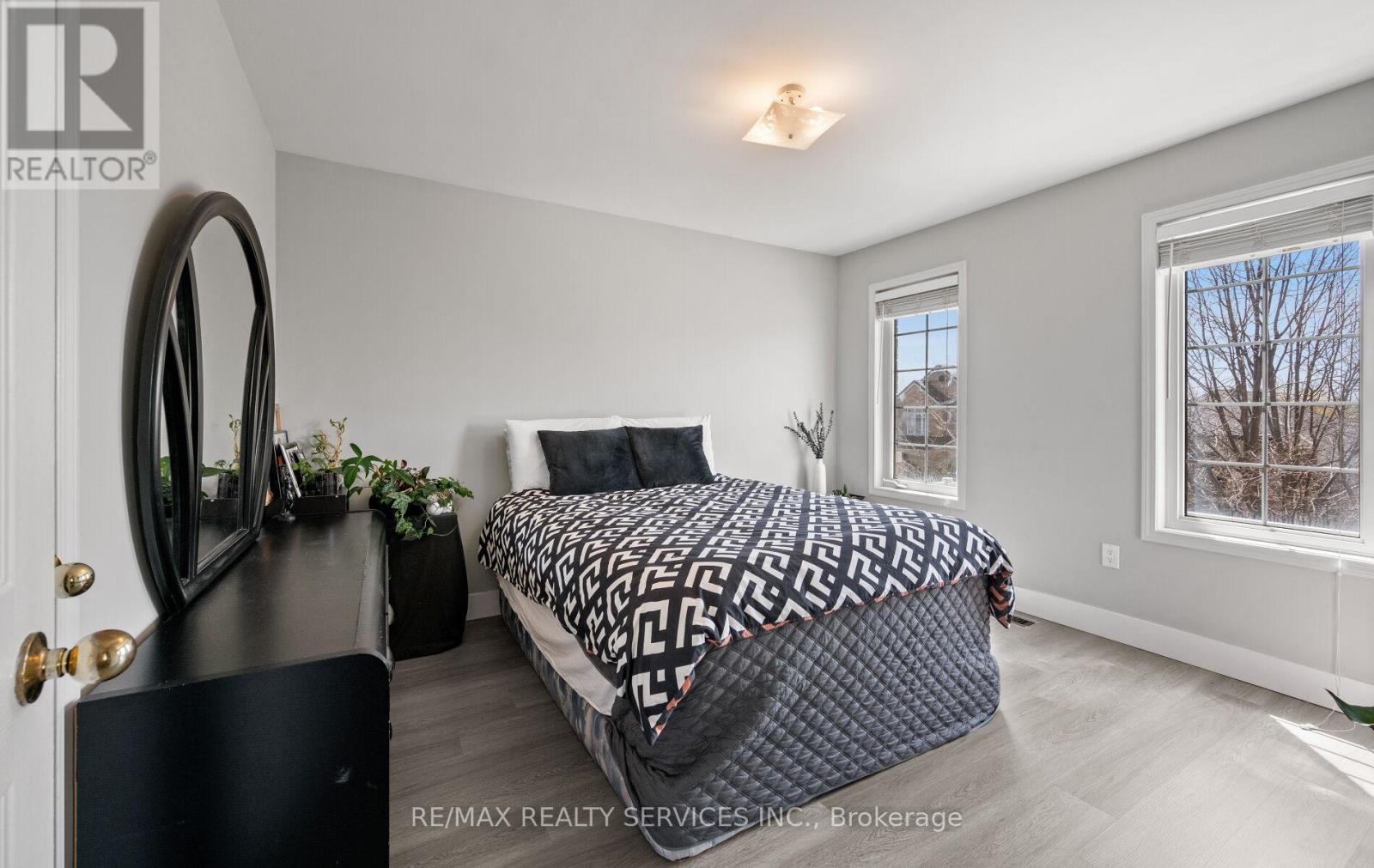 3 Beavervalley Drive, Brampton, Ontario  L7A 3L5 - Photo 32 - W12208045