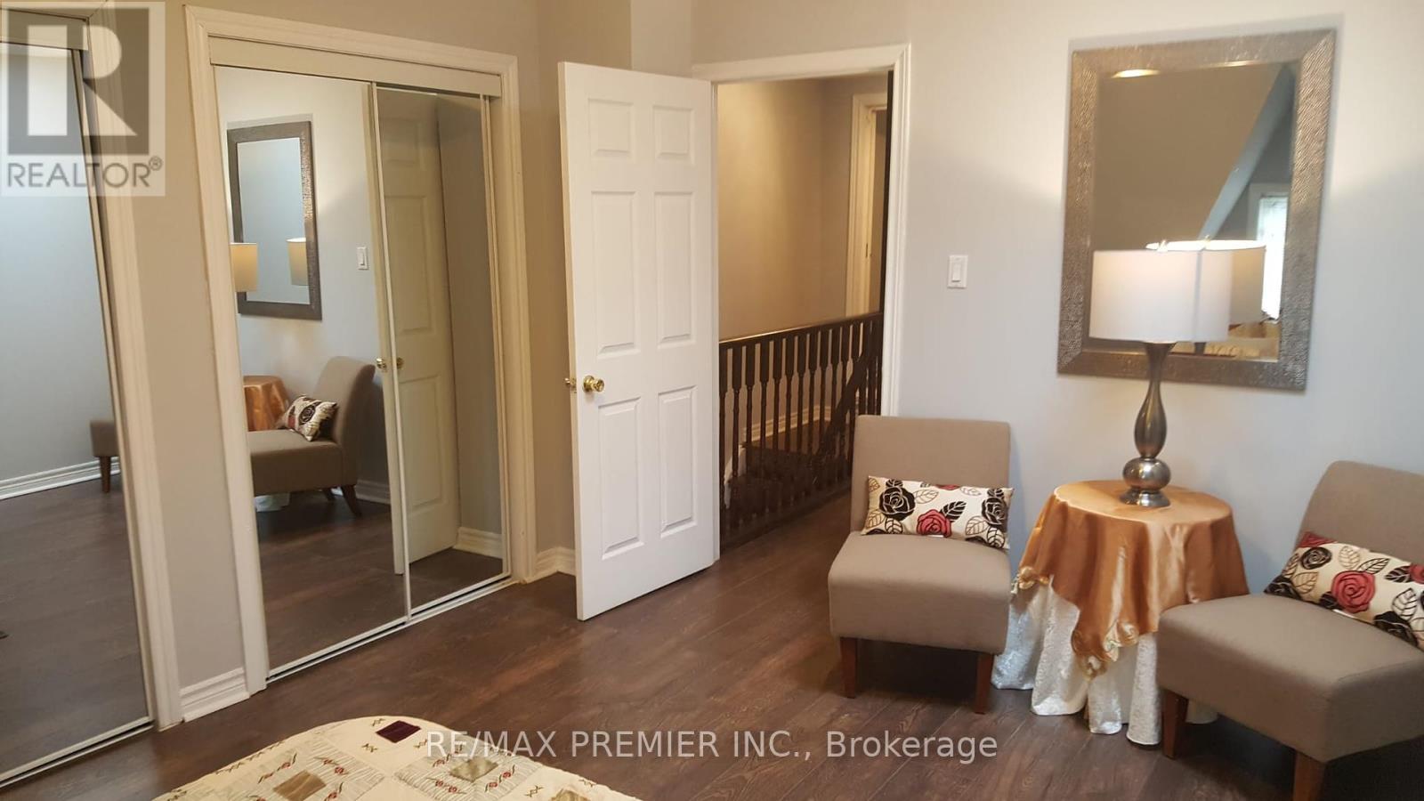 201 - 175 Rankin Crescent, Toronto, Ontario  M6P 4H8 - Photo 10 - W12208054