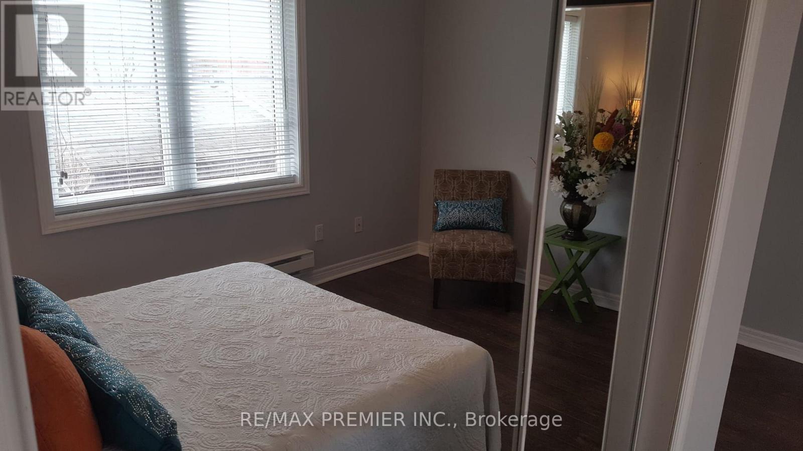 201 - 175 Rankin Crescent, Toronto, Ontario  M6P 4H8 - Photo 22 - W12208054