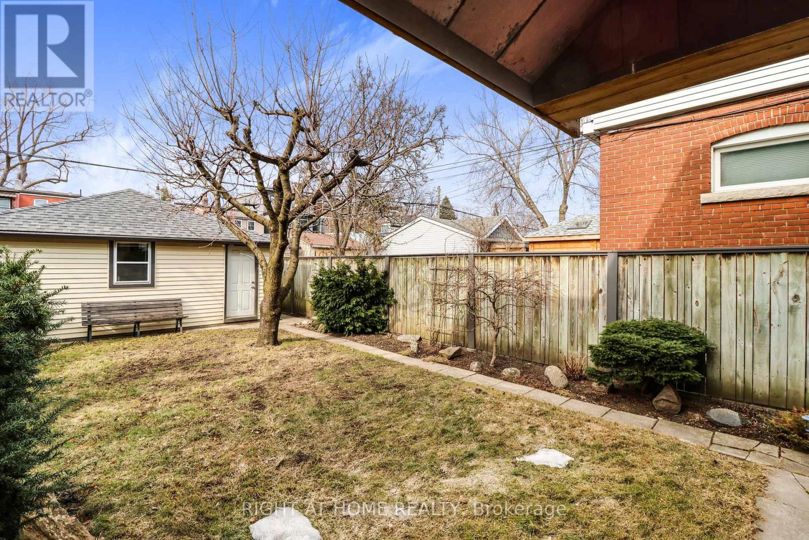 152 Wright Avenue, Toronto, Ontario  M6R 1L2 - Photo 40 - W12208062