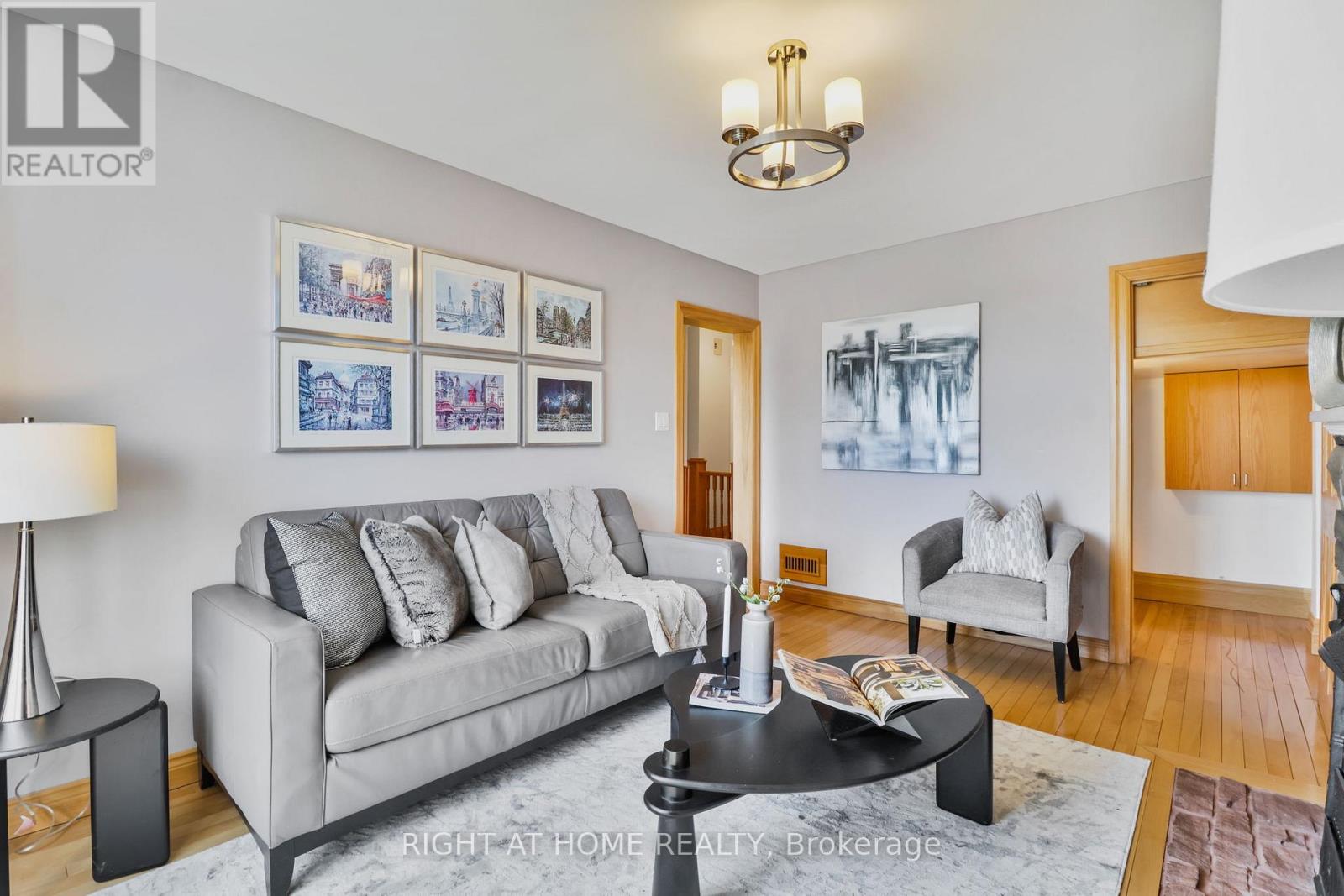 152 Wright Avenue, Toronto, Ontario  M6R 1L2 - Photo 8 - W12208062