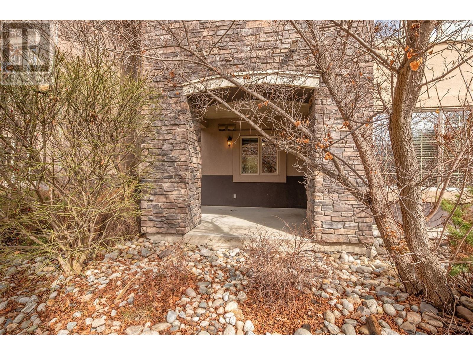 1875 Country Club Drive Unit# 1105, Kelowna, British Columbia  V1V 2W0 - Photo 10 - 10348953