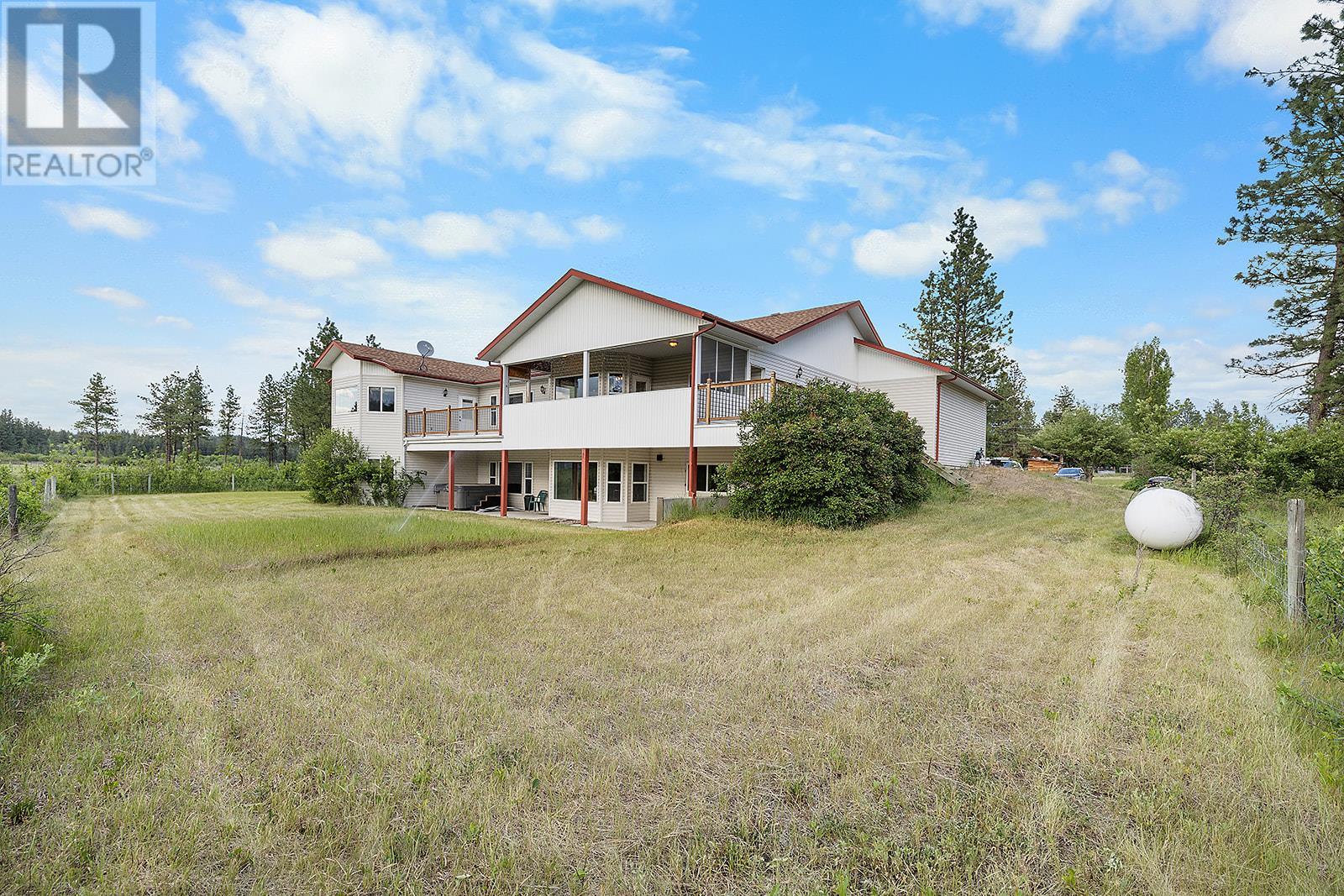 4363 Lister Road, Ta Ta Creek, British Columbia  V0B 1H0 - Photo 4 - 10351369