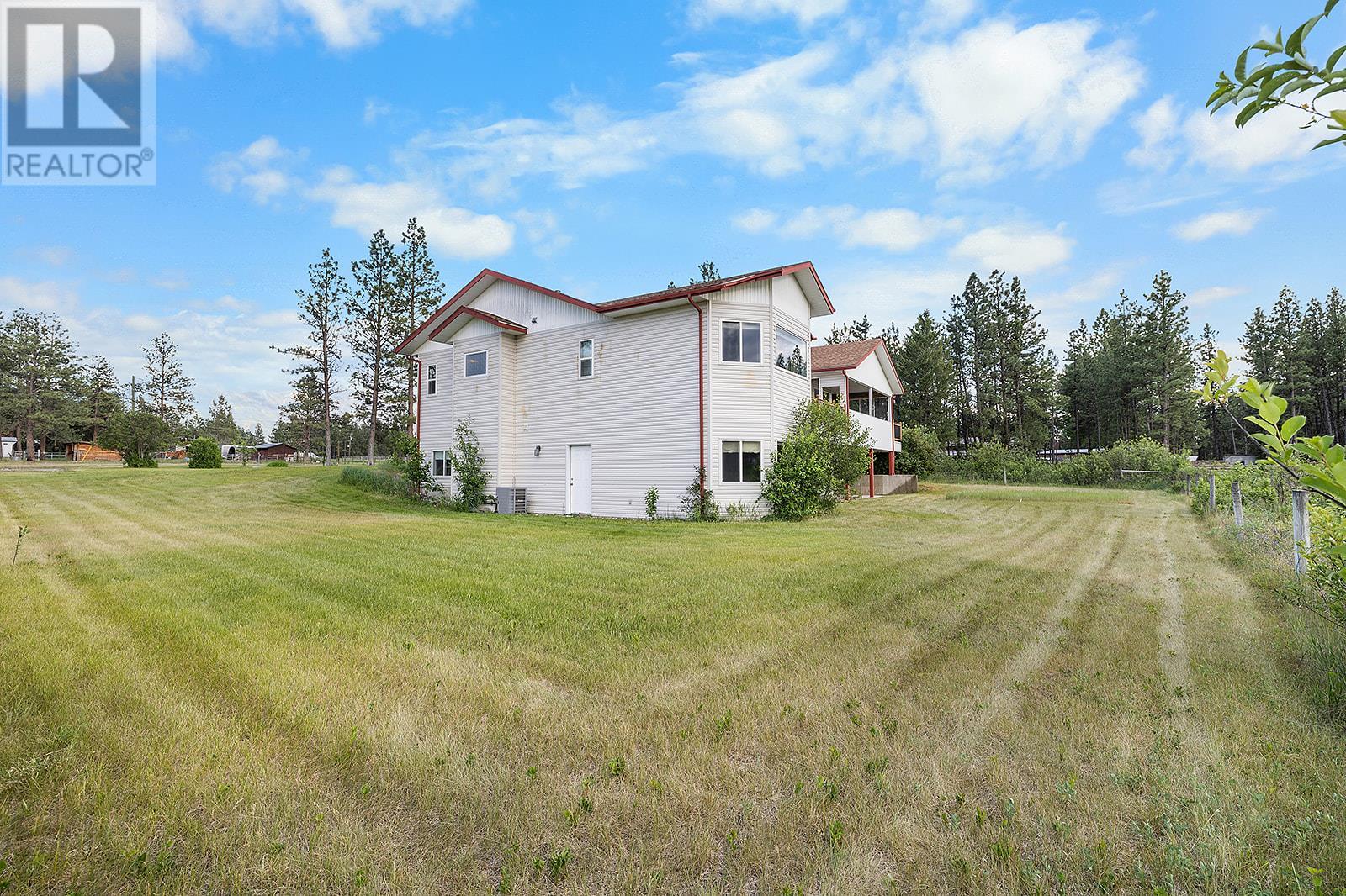 4363 Lister Road, Ta Ta Creek, British Columbia  V0B 1H0 - Photo 3 - 10351369