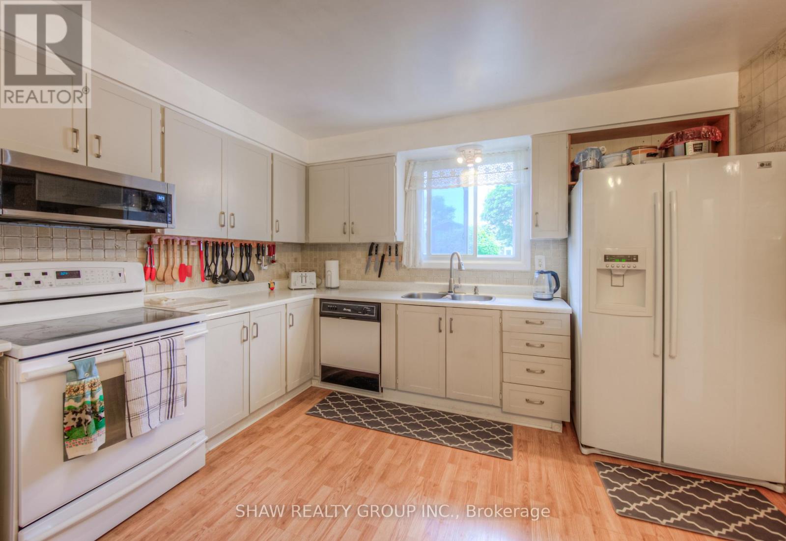 1745 Briarwood Drive, Cambridge, Ontario  N3H 5A6 - Photo 14 - X12208041