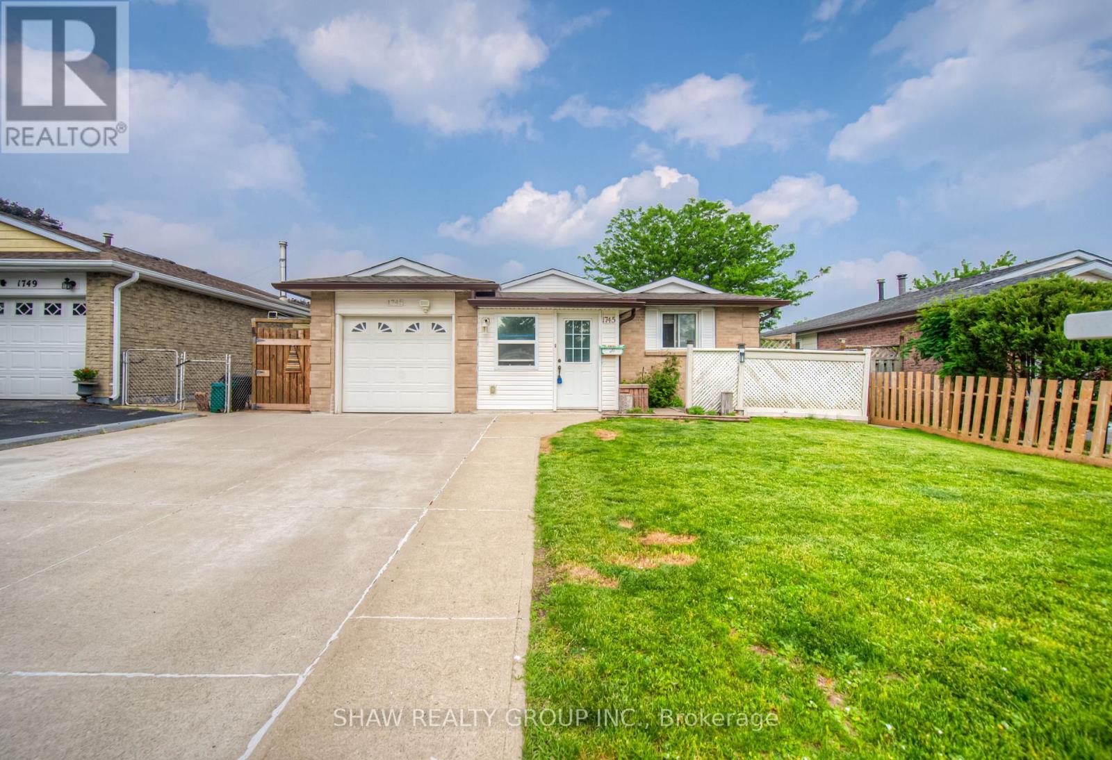 1745 Briarwood Drive, Cambridge, Ontario  N3H 5A6 - Photo 5 - X12208041