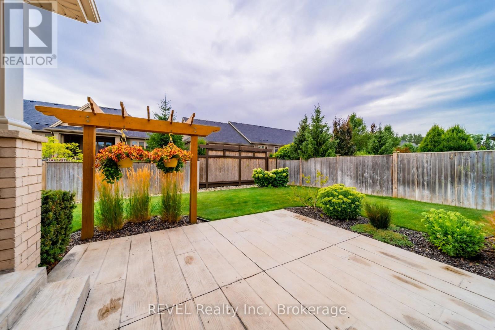 5 Tulip Tree Road, Niagara-On-The-Lake, Ontario  L0S 1J1 - Photo 17 - X12208142