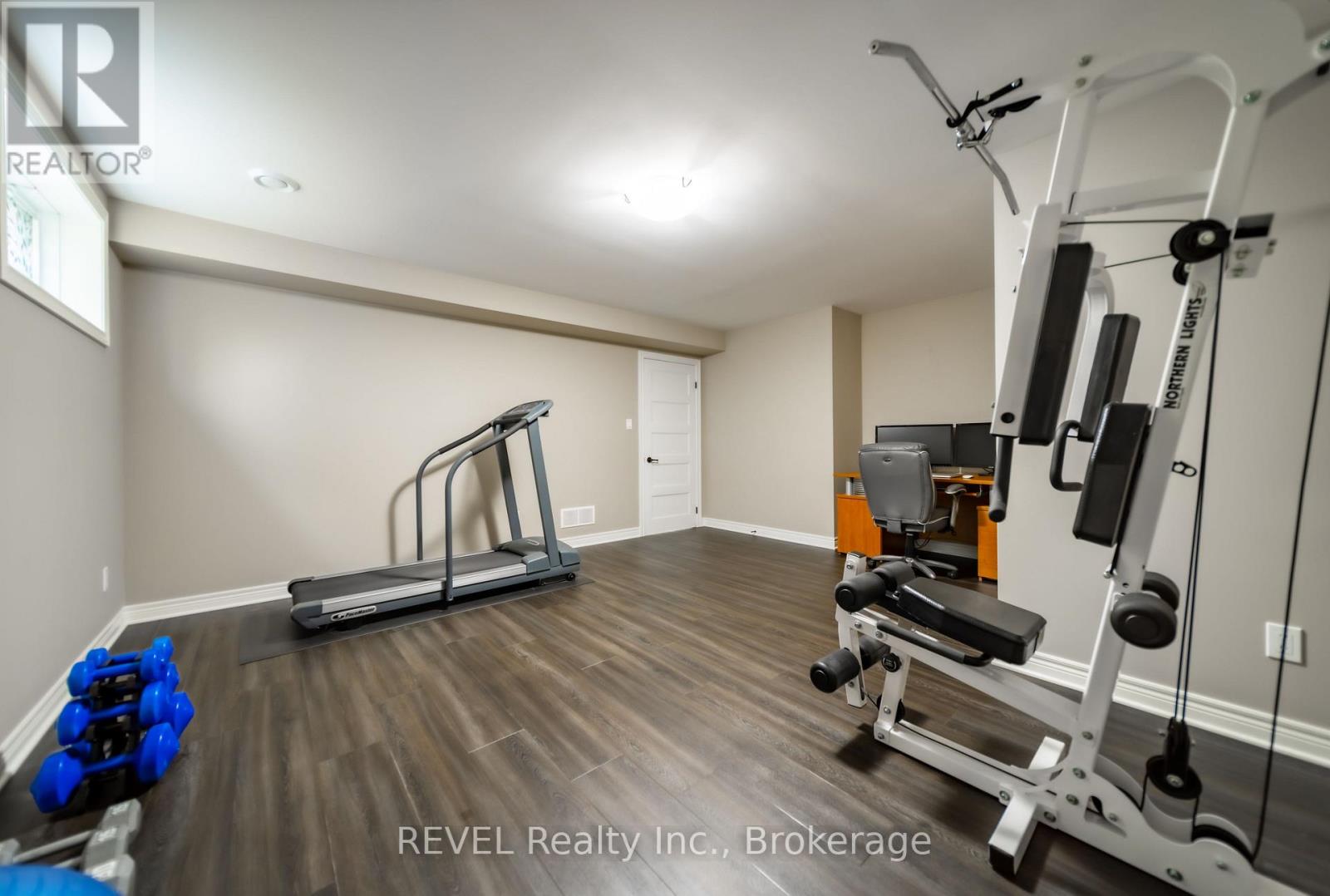 5 Tulip Tree Road, Niagara-On-The-Lake, Ontario  L0S 1J1 - Photo 21 - X12208142