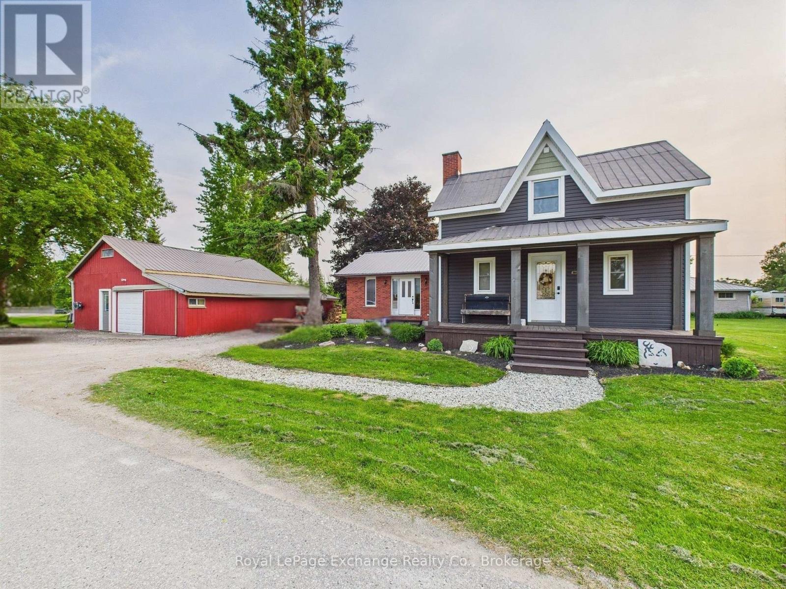 2002 Maitland Street N, Howick, Ontario  N0G 1X0 - Photo 1 - X12208076