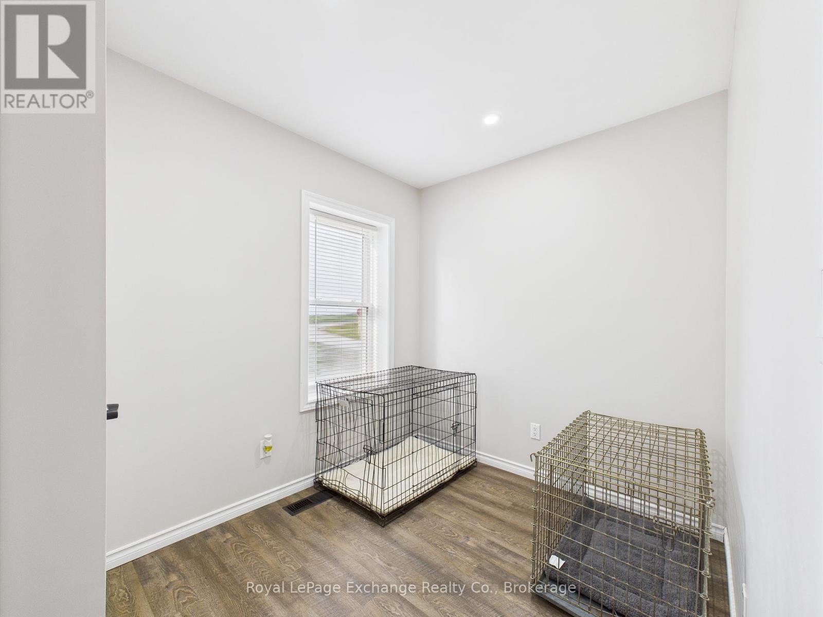 2002 Maitland Street N, Howick, Ontario  N0G 1X0 - Photo 14 - X12208076