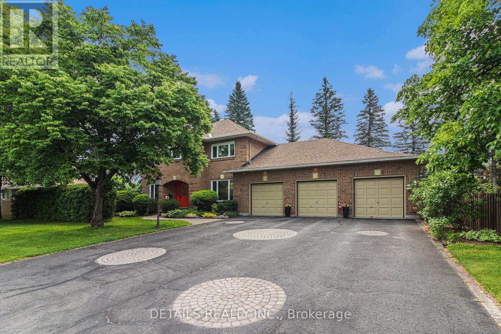 3 Wintergreen Drive, Ottawa, Ontario  K2S 1E5 - Photo 1 - X12208128