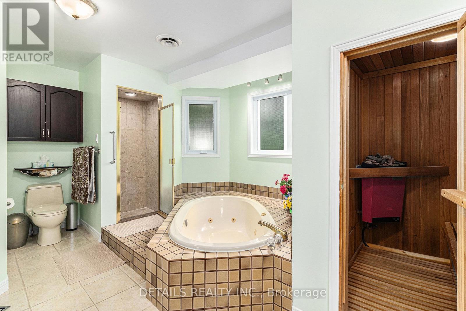 3 Wintergreen Drive, Ottawa, Ontario  K2S 1E5 - Photo 31 - X12208128