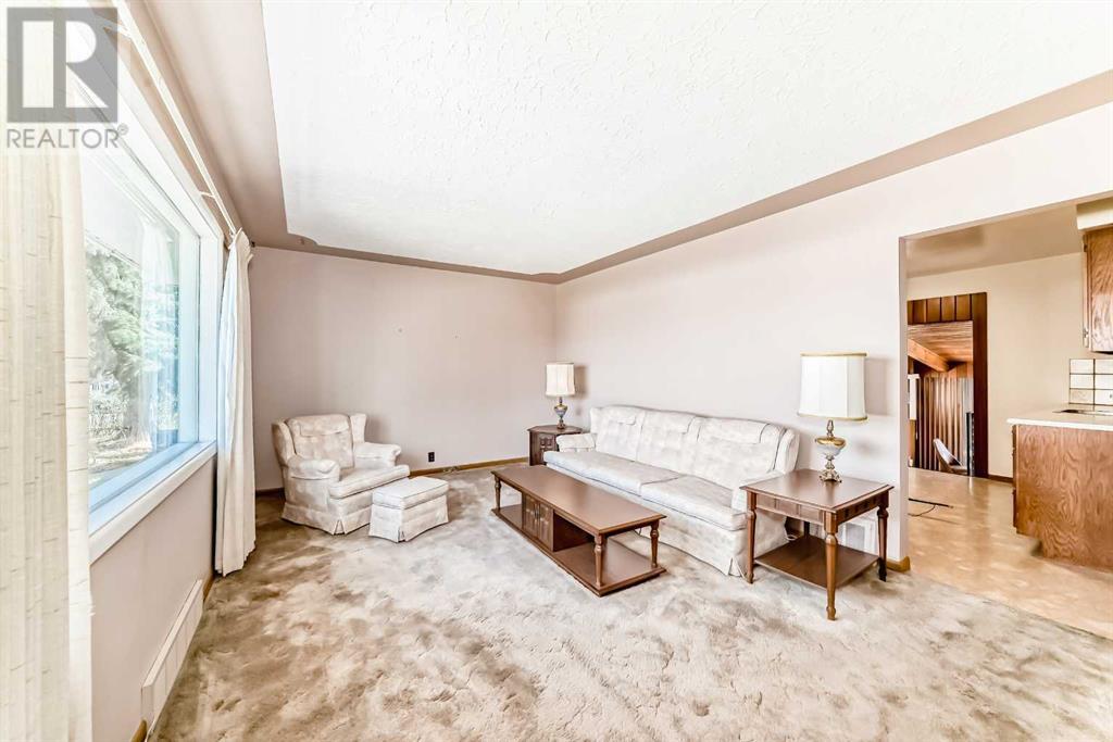Property at 2433 25 Avenue NW image 5