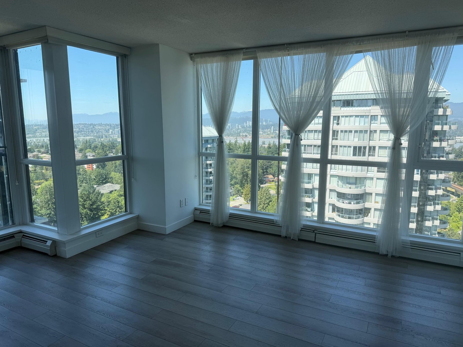 1908 10777 University Drive, Surrey, British Columbia  V3T 0E6 - Photo 15 - R3012801