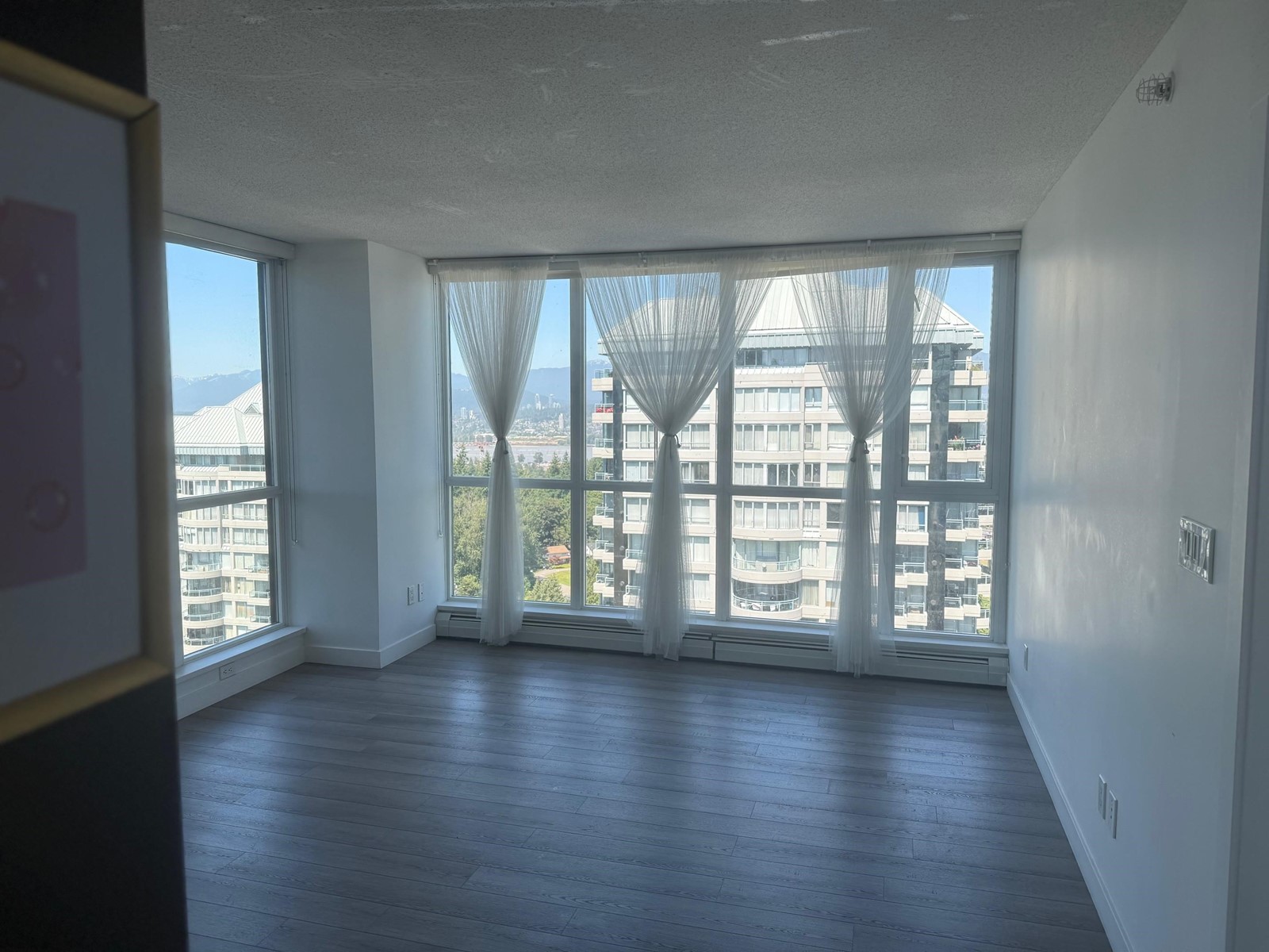 1908 10777 University Drive, Surrey, British Columbia  V3T 0E6 - Photo 11 - R3012801