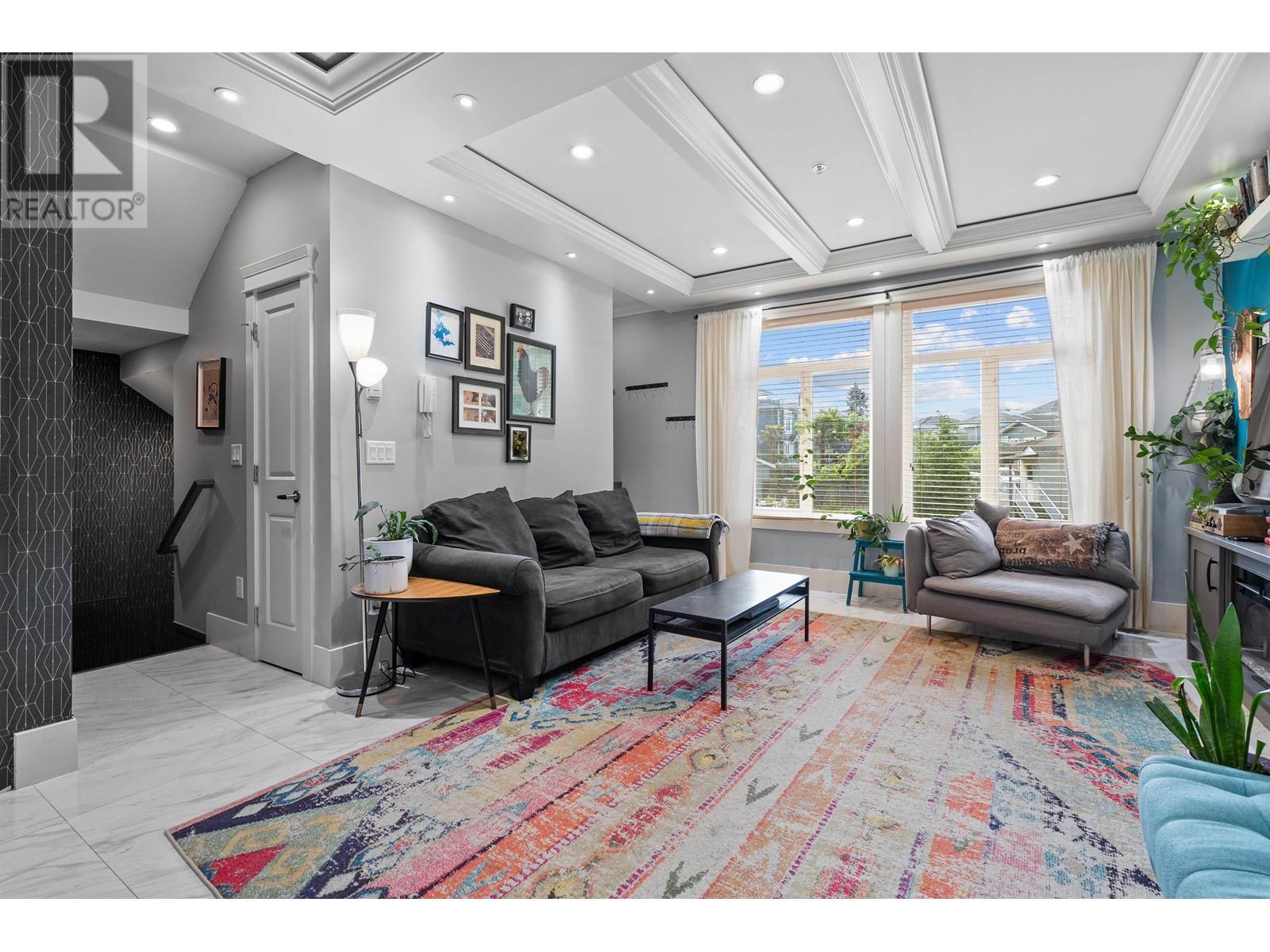 4672 Clarendon Street, Vancouver, British Columbia  V5R 3J1 - Photo 3 - R3011418