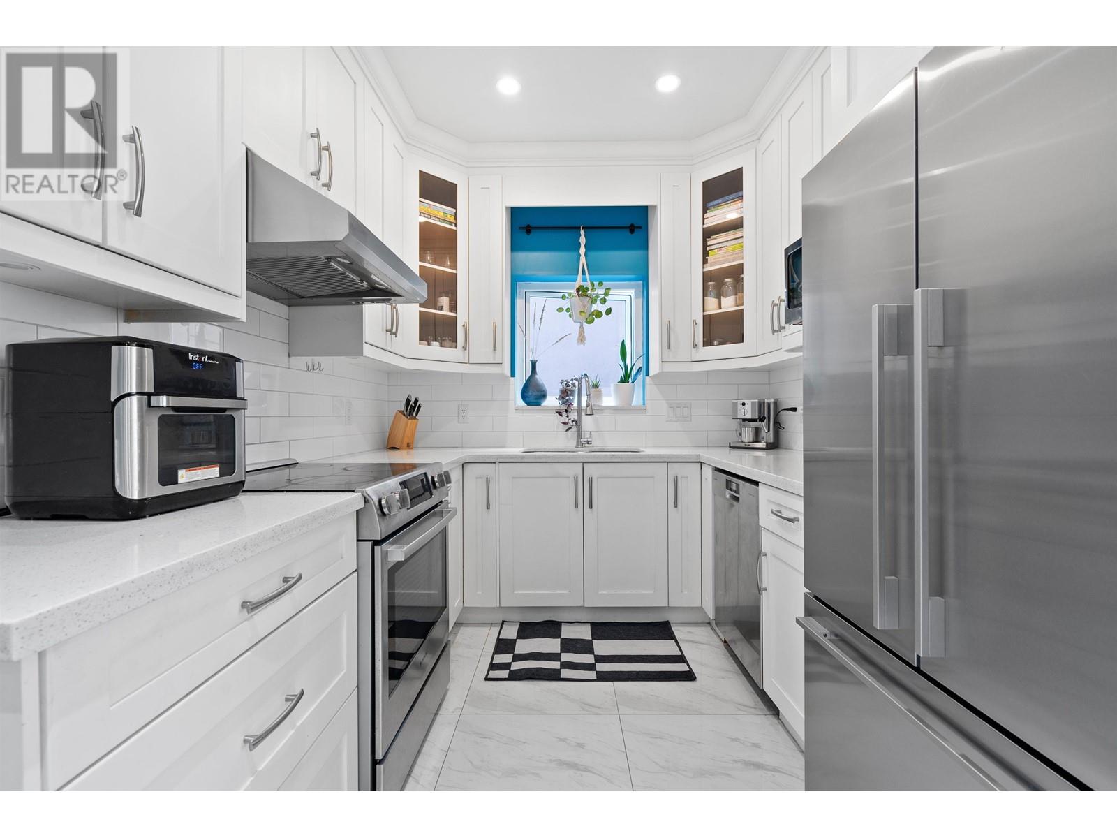 4672 Clarendon Street, Vancouver, British Columbia  V5R 3J1 - Photo 9 - R3011418