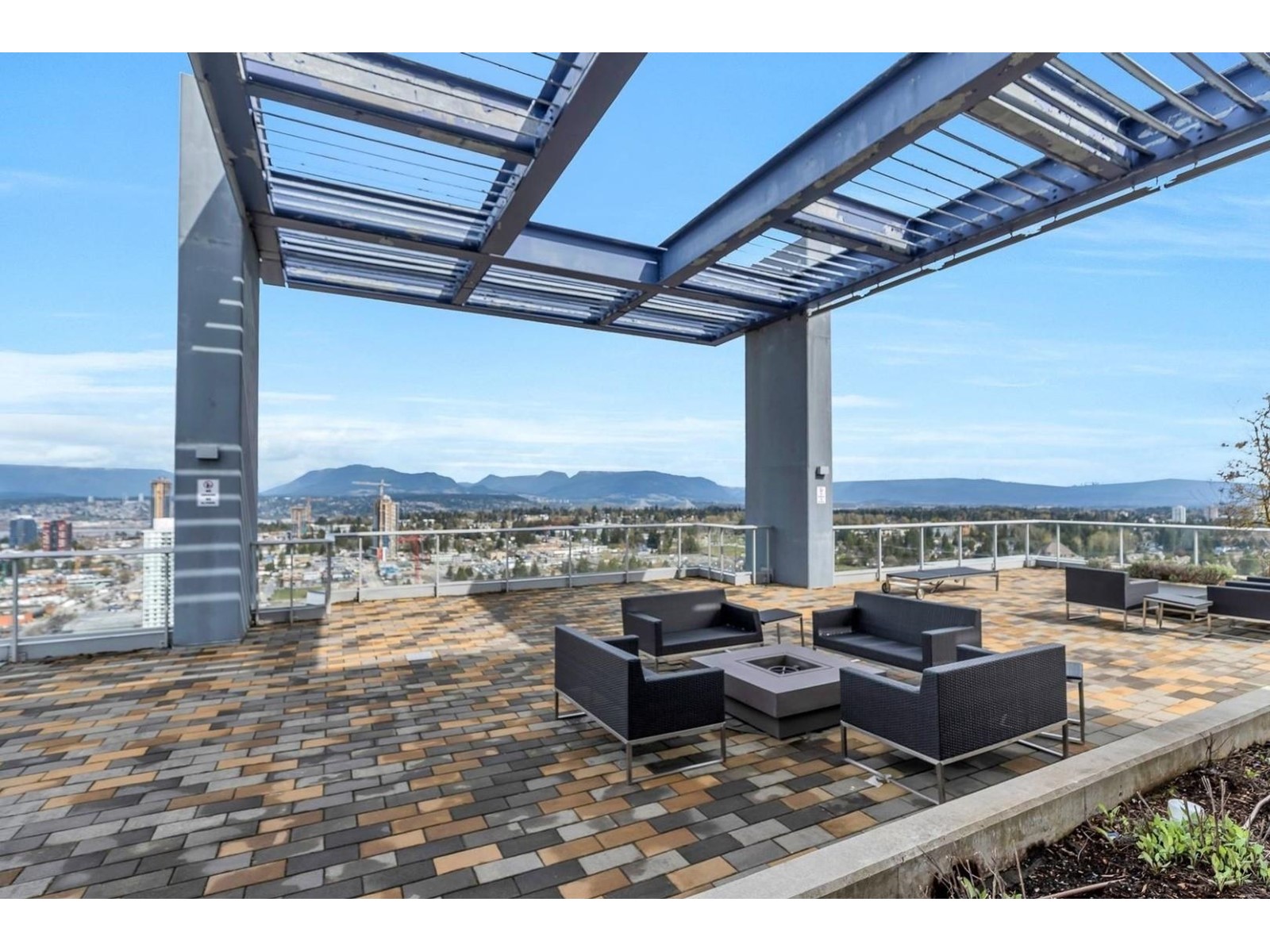 1111 13750 100 Avenue, Surrey, British Columbia  V3T 0L3 - Photo 28 - R3013029