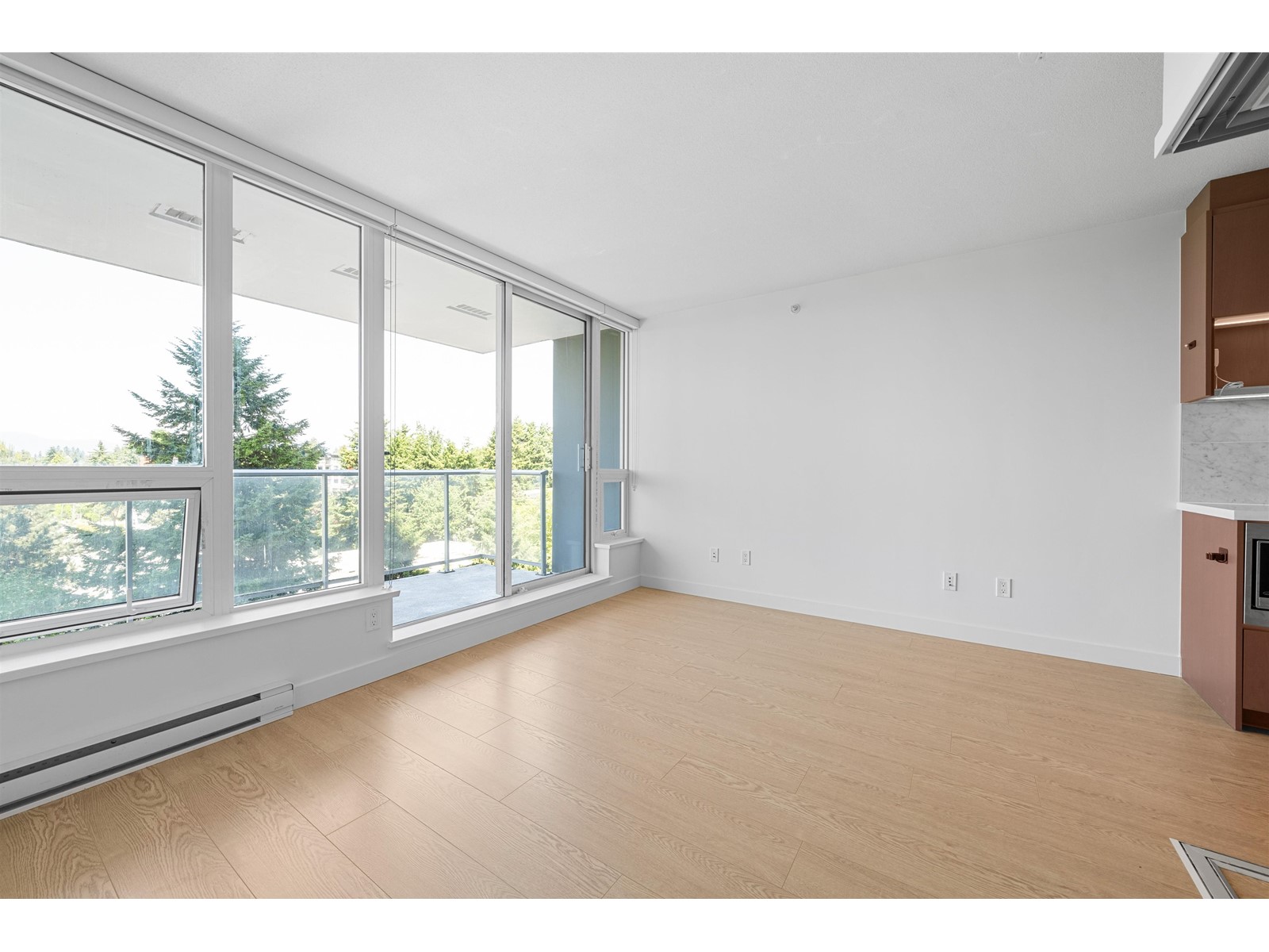 1111 13750 100 Avenue, Surrey, British Columbia  V3T 0L3 - Photo 6 - R3013029