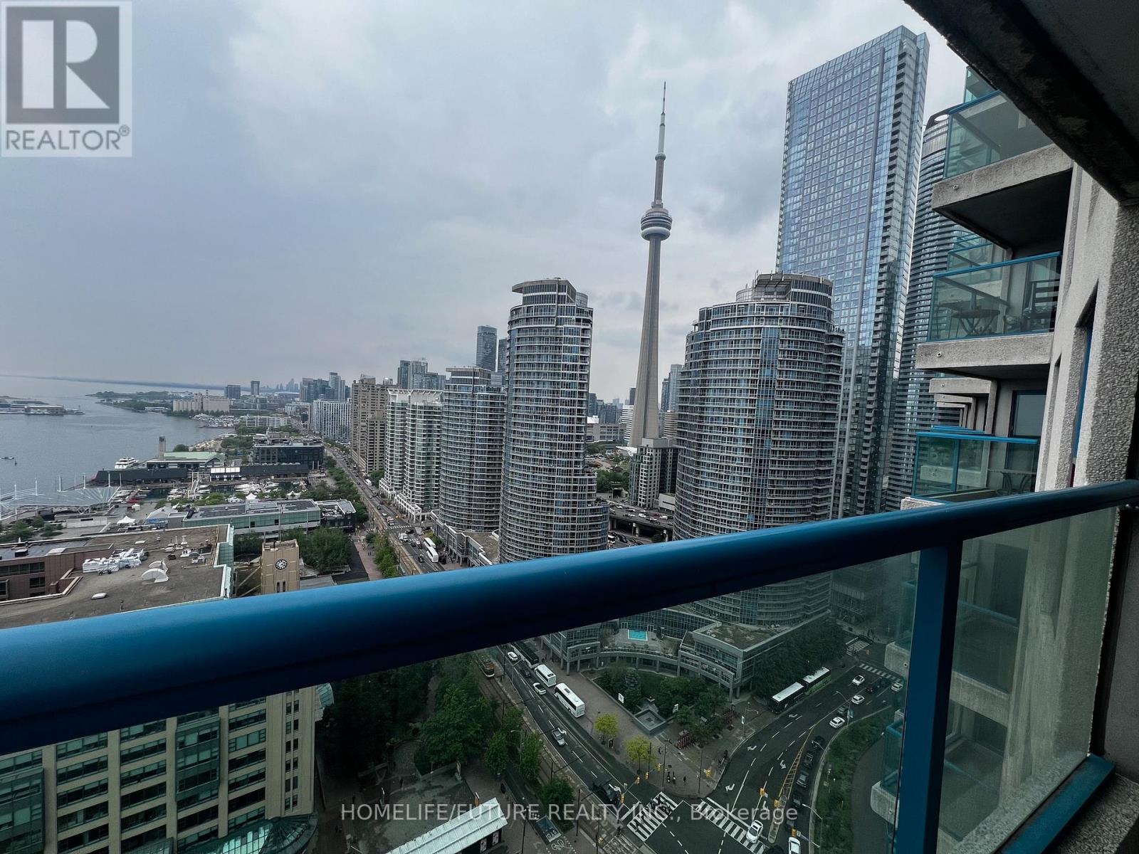 3008 - 77 Harbour Square, Toronto (Waterfront Communities), Ontario  M5J 2S2 - Photo 26 - C12009378