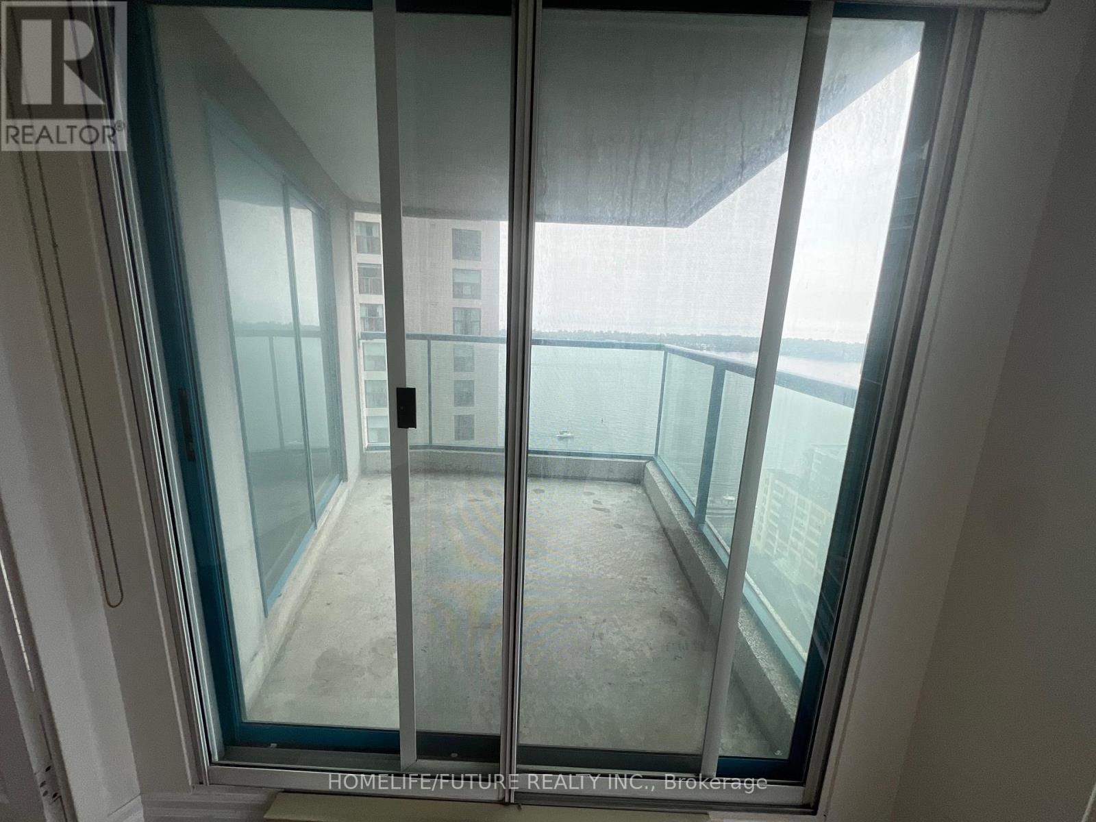 3008 - 77 Harbour Square, Toronto, Ontario  M5J 2S2 - Photo 23 - C12009378