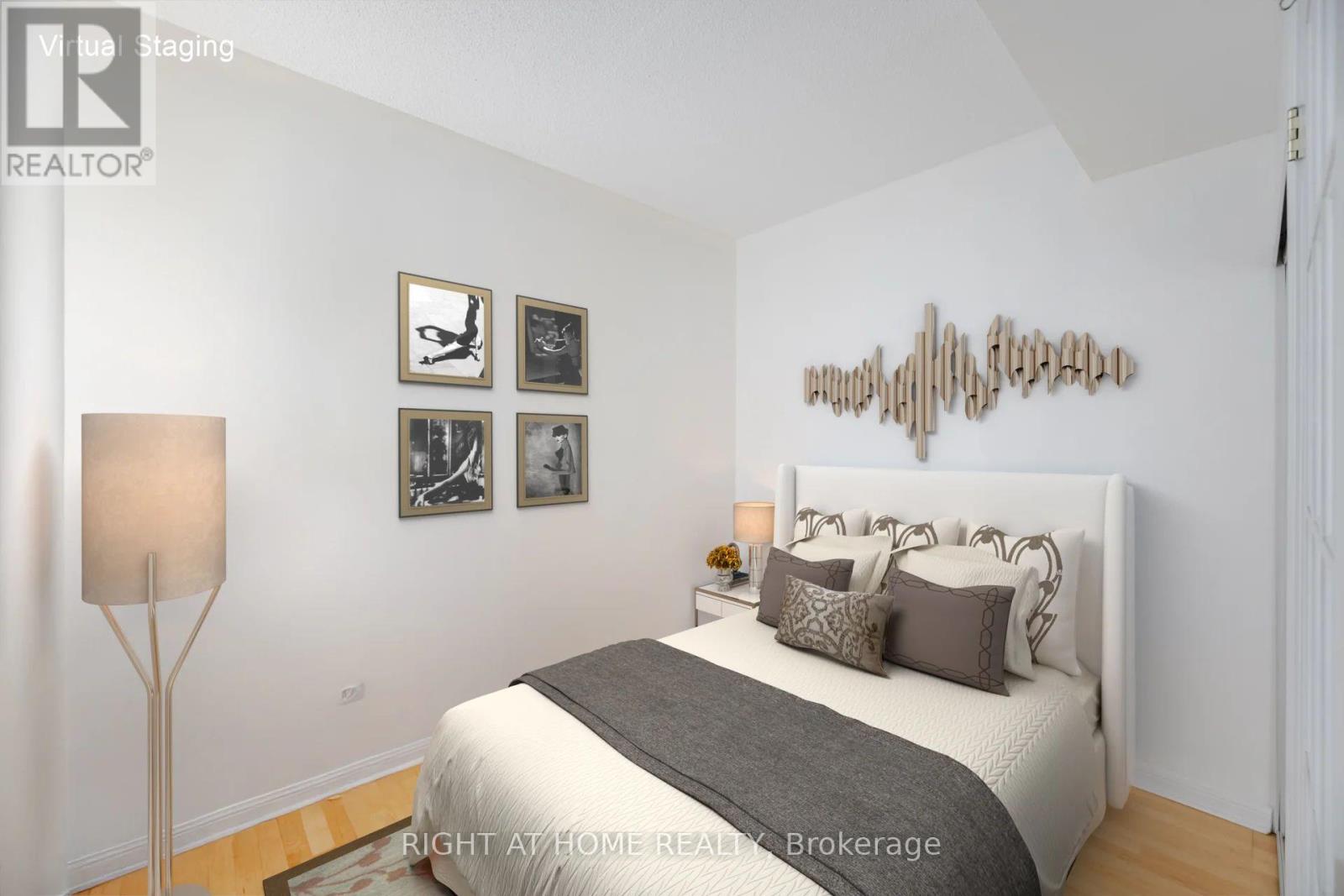 161 - 28 Stadium Road, Toronto (Niagara), Ontario  M5V 3P4 - Photo 4 - C12208077