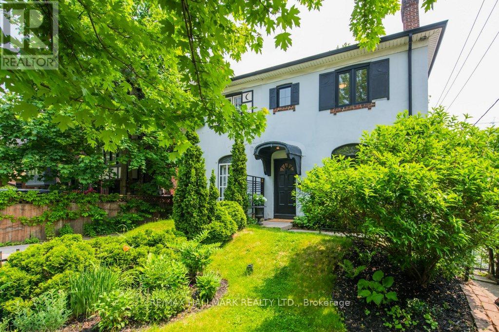 243 SHELDRAKE BOULEVARD, Toronto, Ontario
